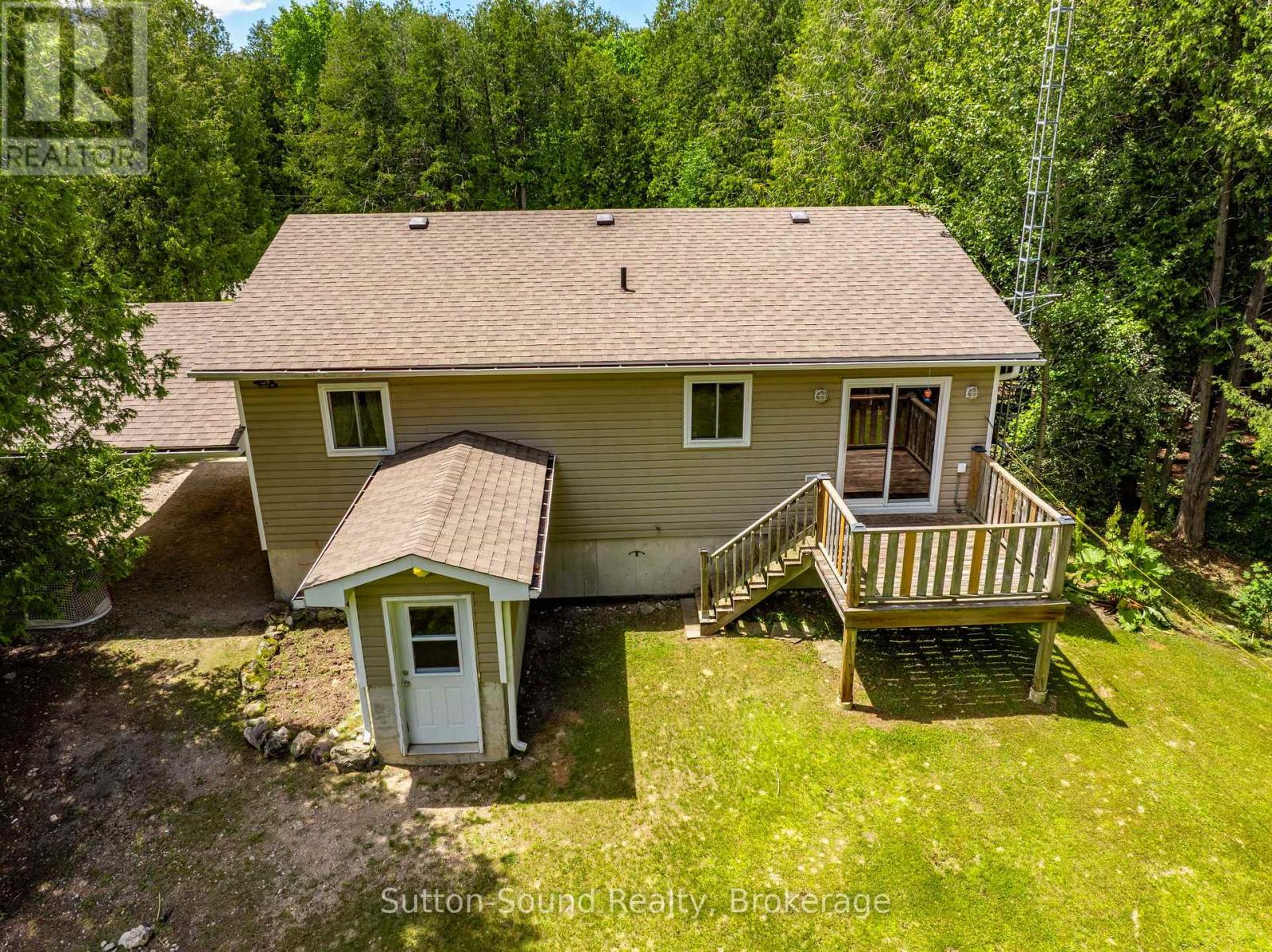 395685 CONCESSION 2 CONCESSION - 33
