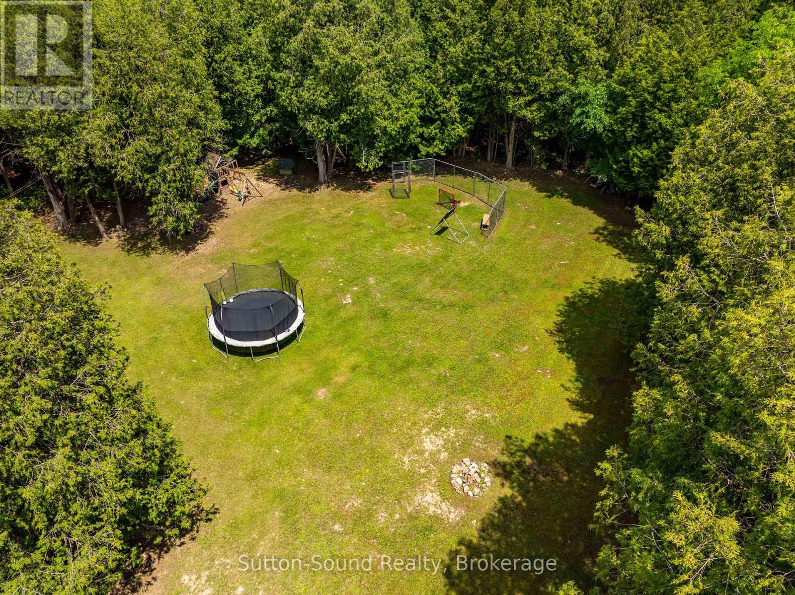 395685 CONCESSION 2 CONCESSION - 36