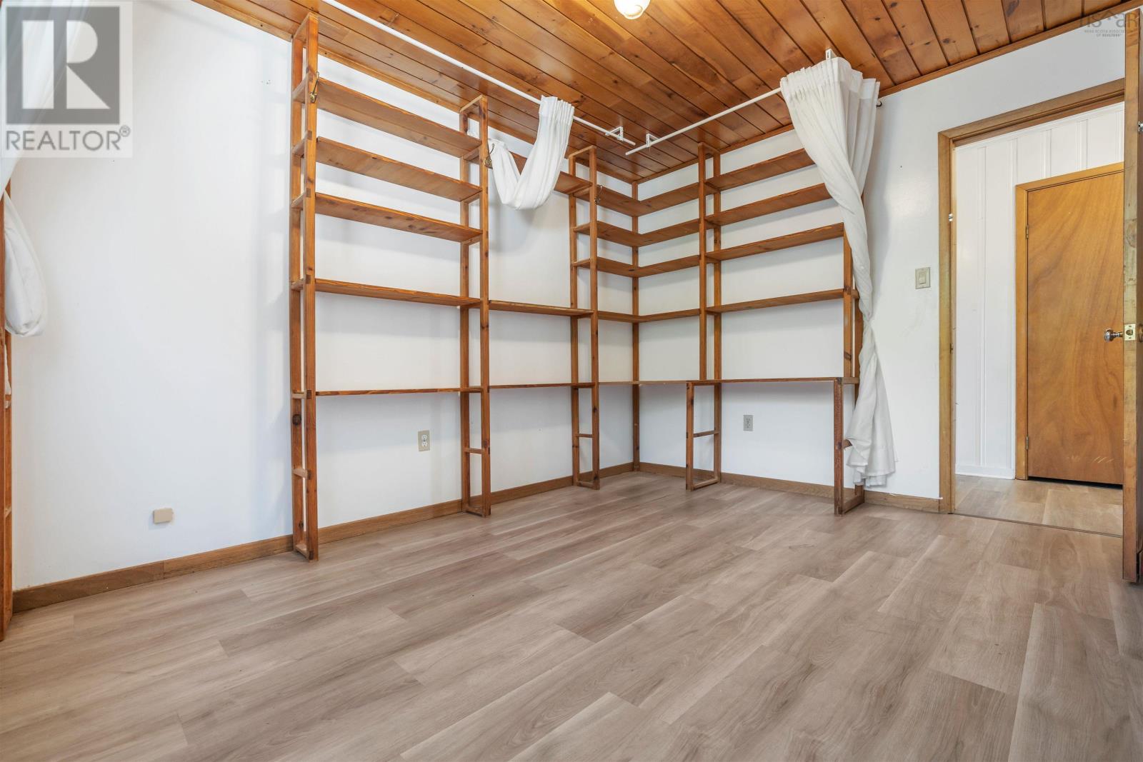 163 York Street - 8