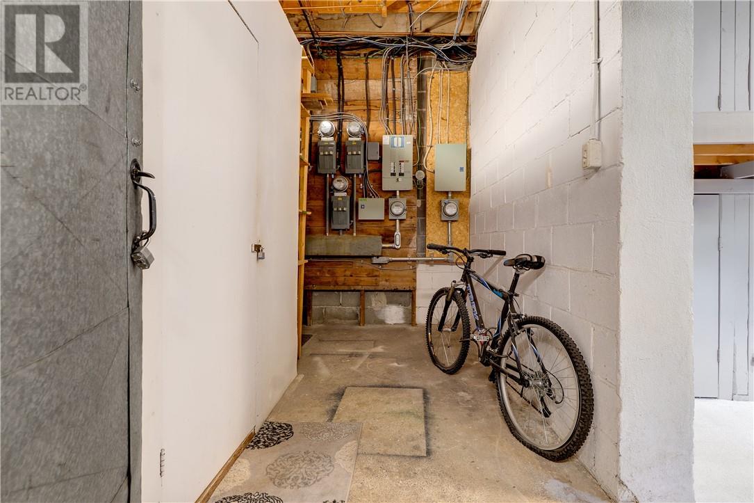 69 Edinburgh Street - 72