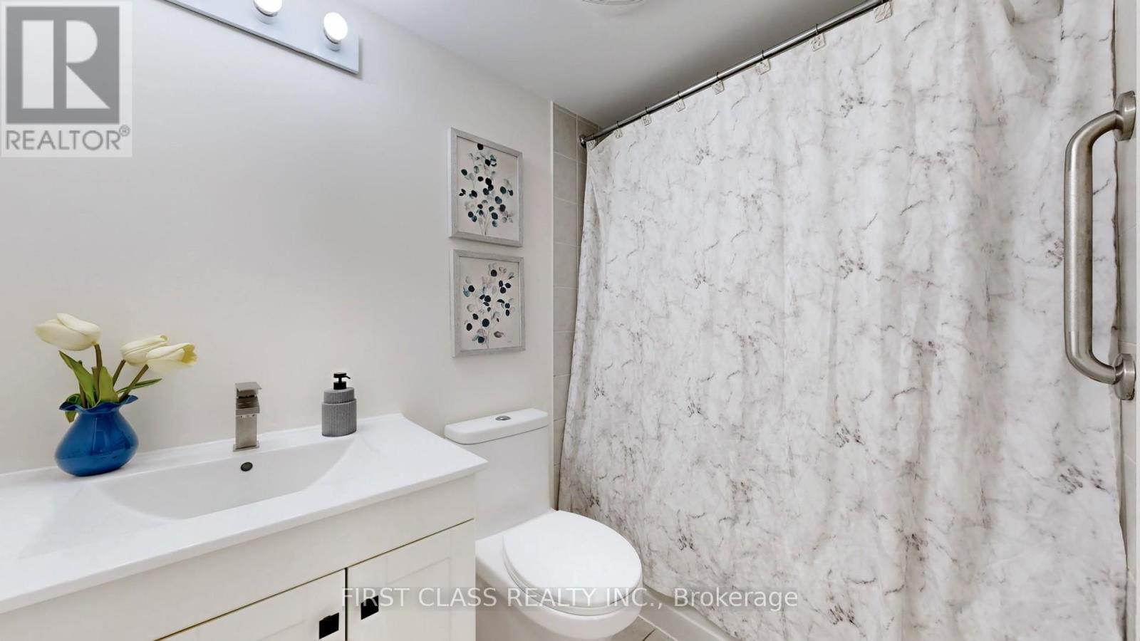 #1112 68 GRANGEWAY AVENUE - 29