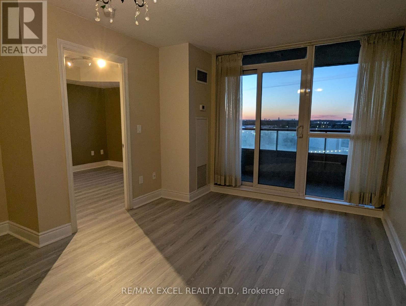 #906 50 BRIAN HARRISON WAY - Image 7