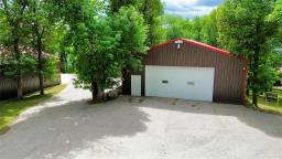 108 Marina Terrace N, Pelican Lake, MB R0K1R0 Photo 8
