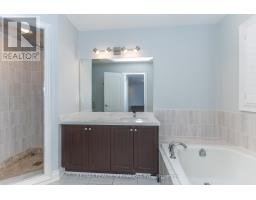 8 W. Dykie Court, Bradford West Gwillimbury, ON L3Z0Y1 Photo 26