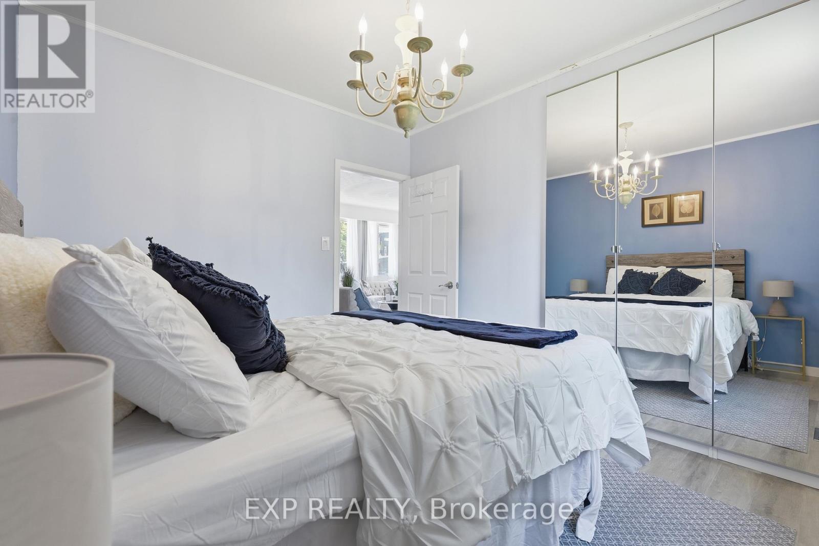 833 ELMWOOD ROAD - 33