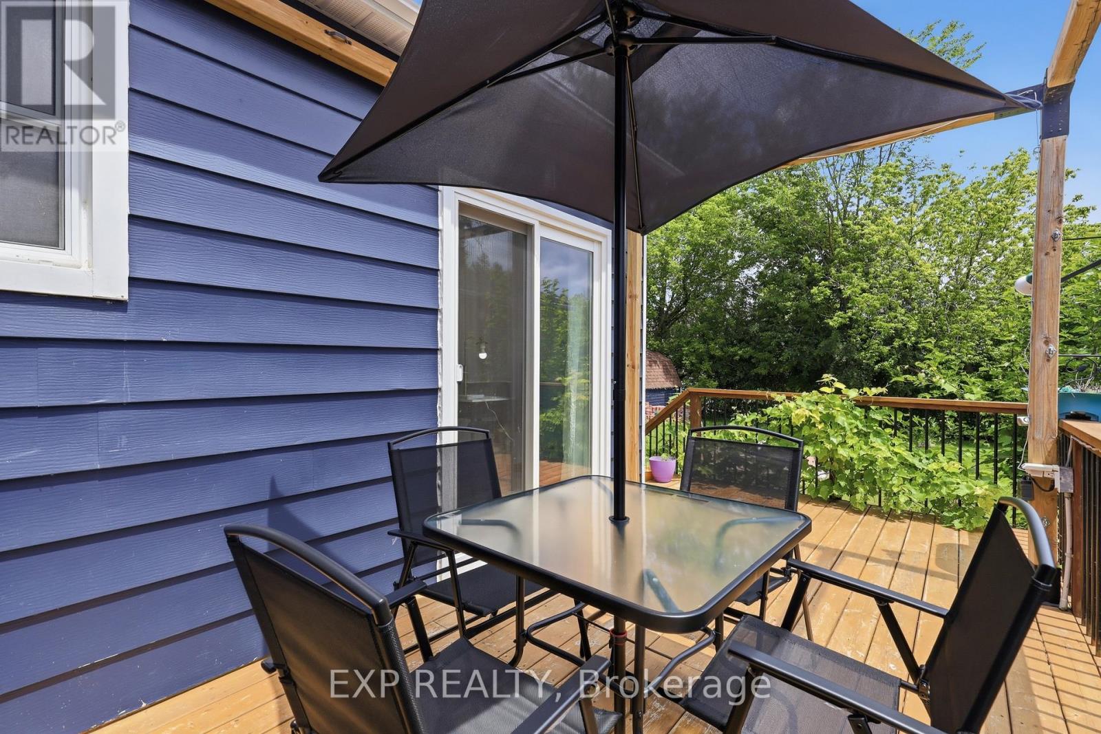 833 ELMWOOD ROAD - 39