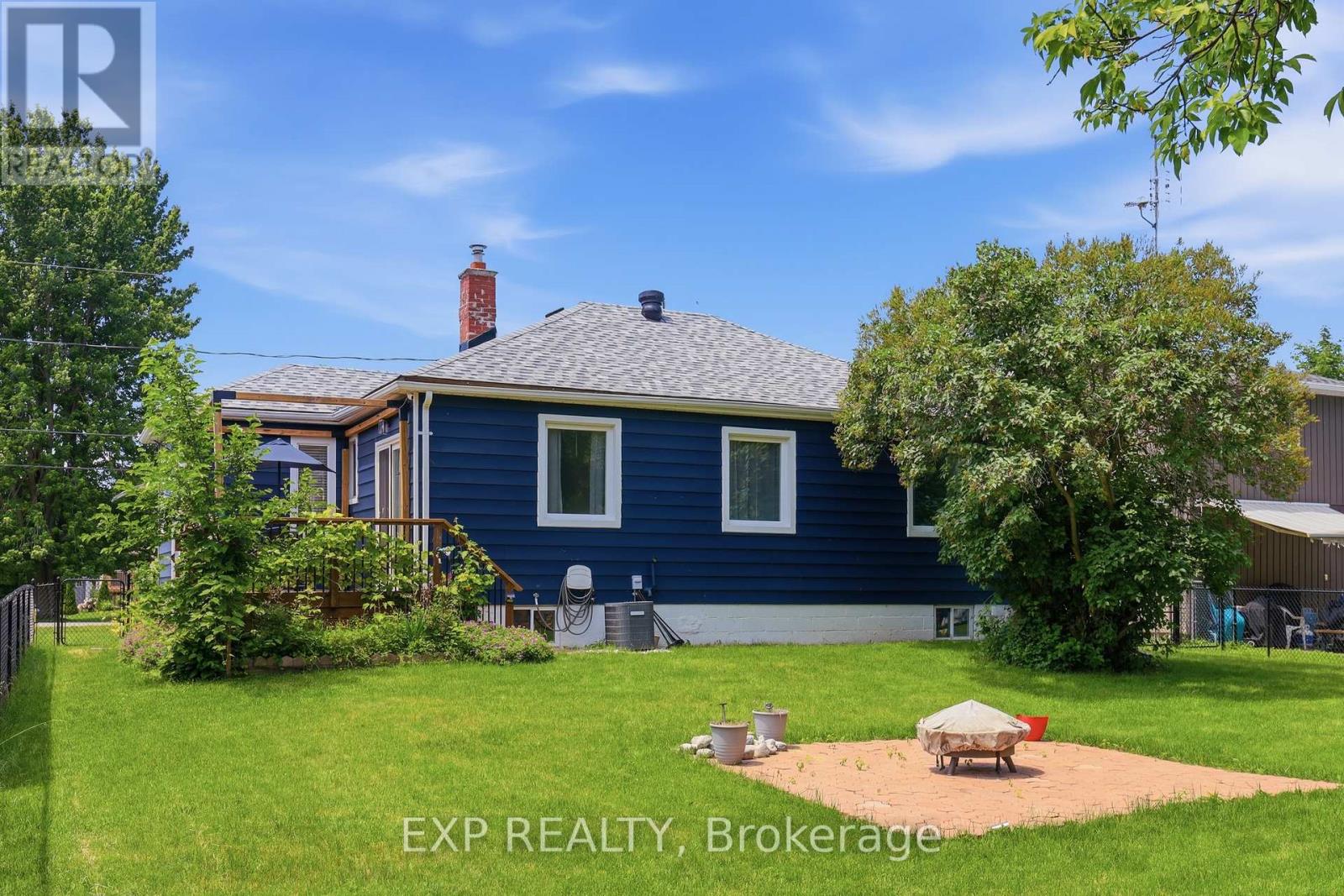 833 ELMWOOD ROAD - 42