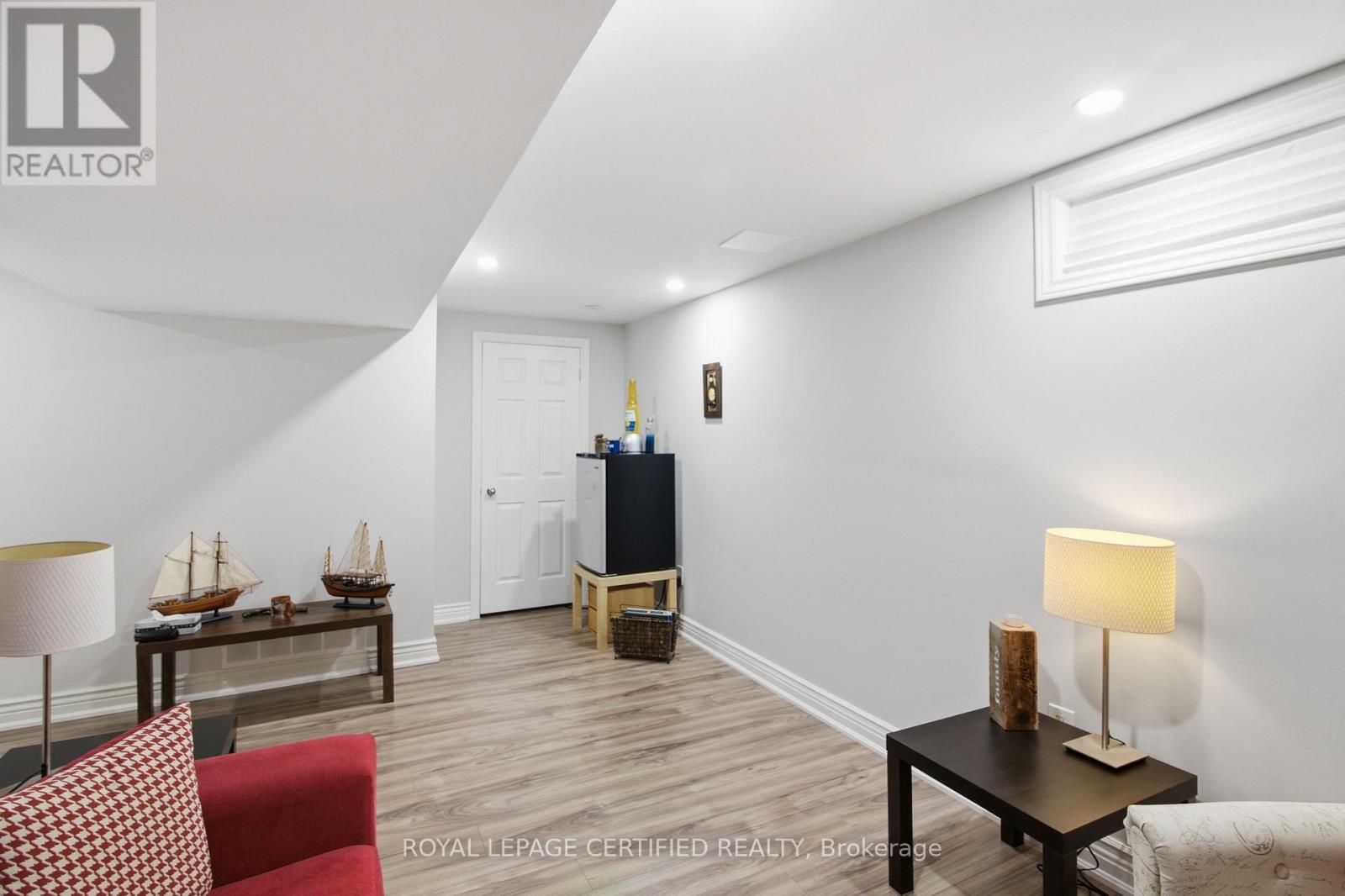 39 VAN FLEET TERRACE - 43