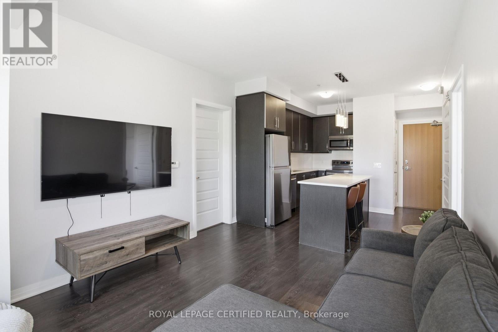 #236 1105 LEGER WAY - 11