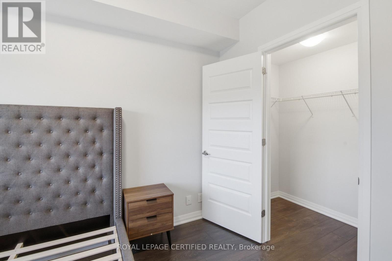 #236 1105 LEGER WAY - 17