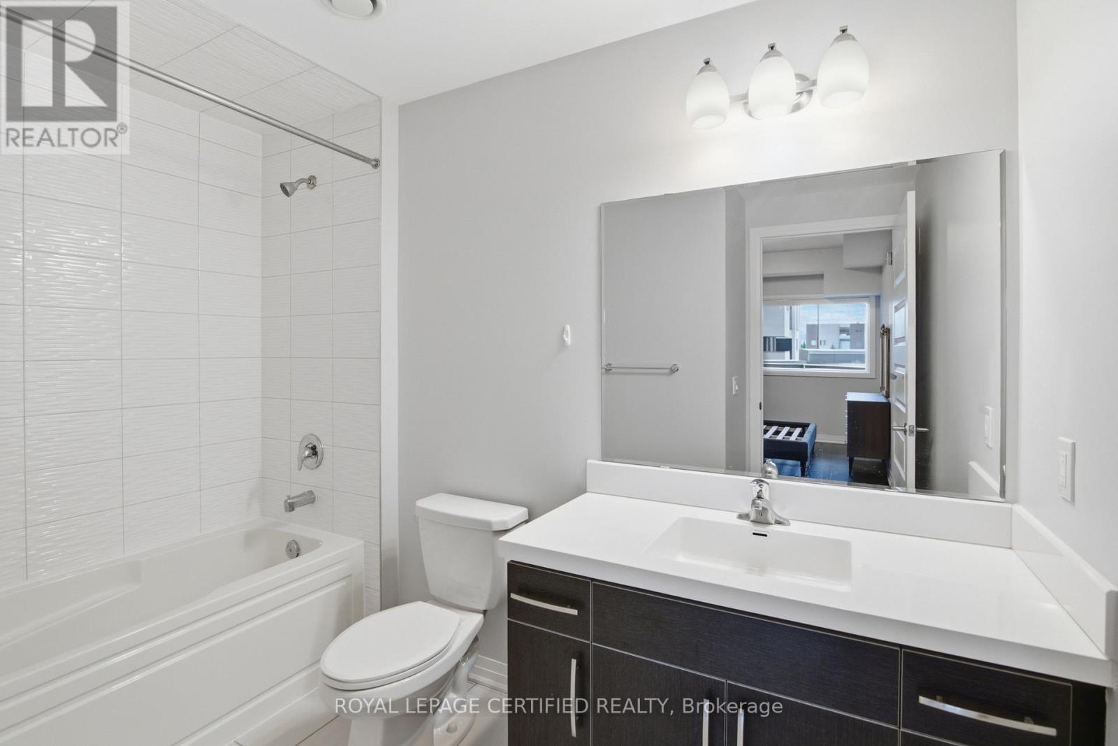 #236 1105 LEGER WAY - 19