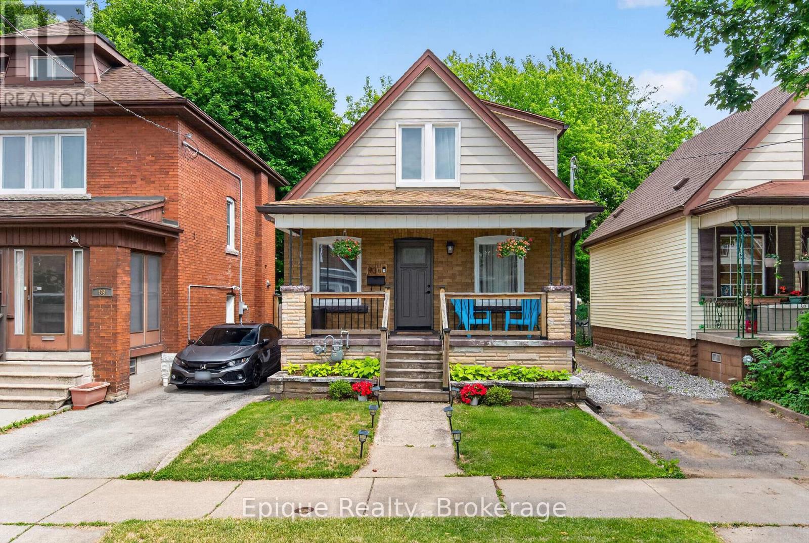 Photo of 93 Graham Avenue
