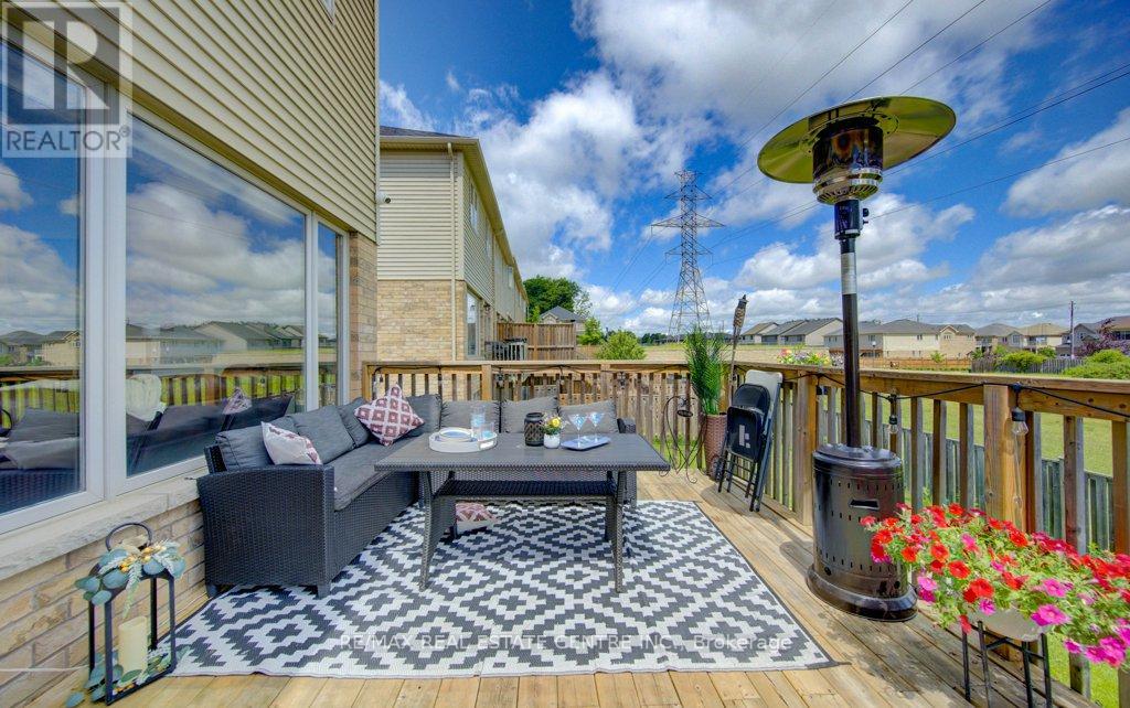42 GREENWATER STREET - 18
