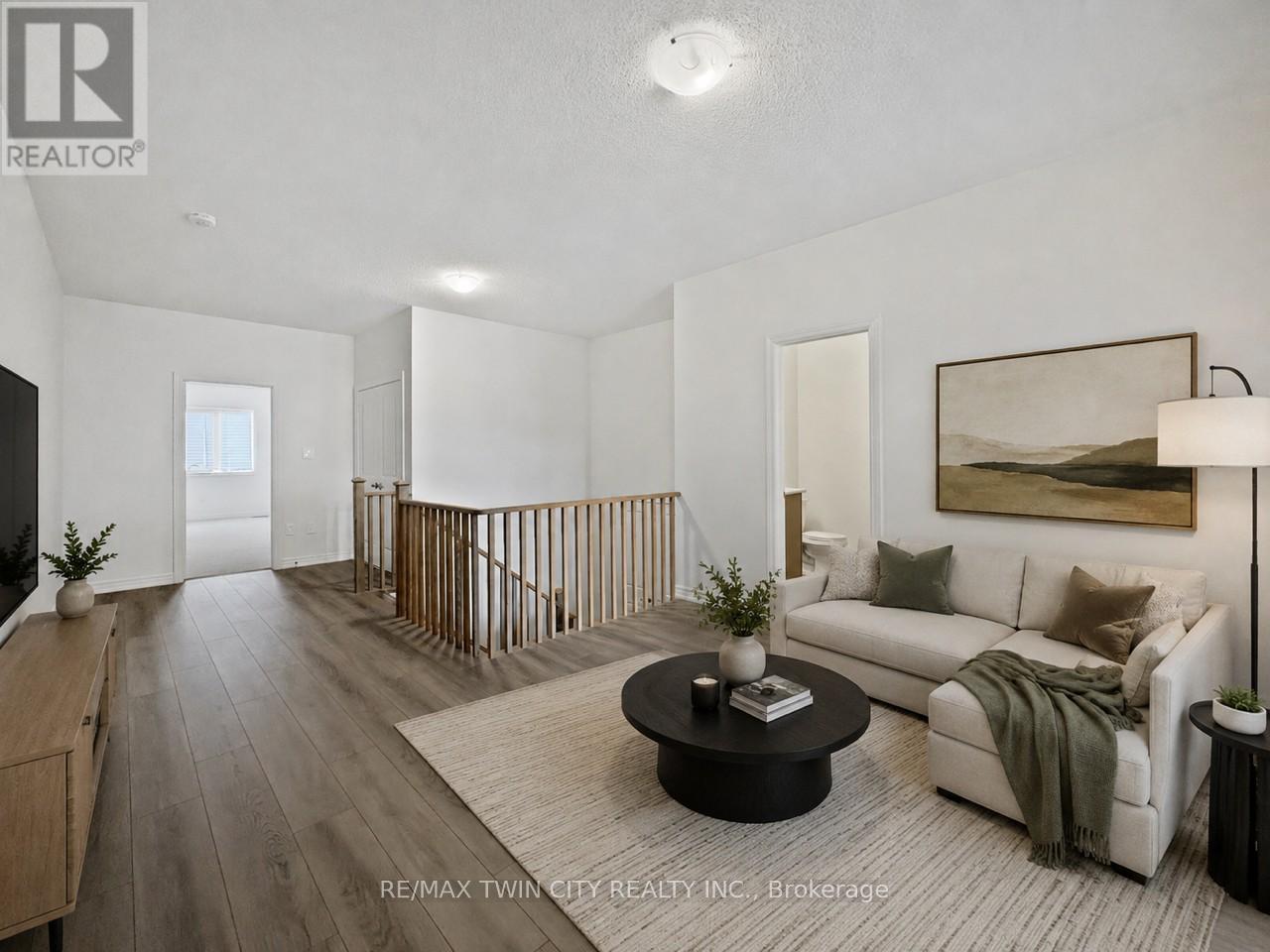 82 GLEDHILL CRESCENT - 20