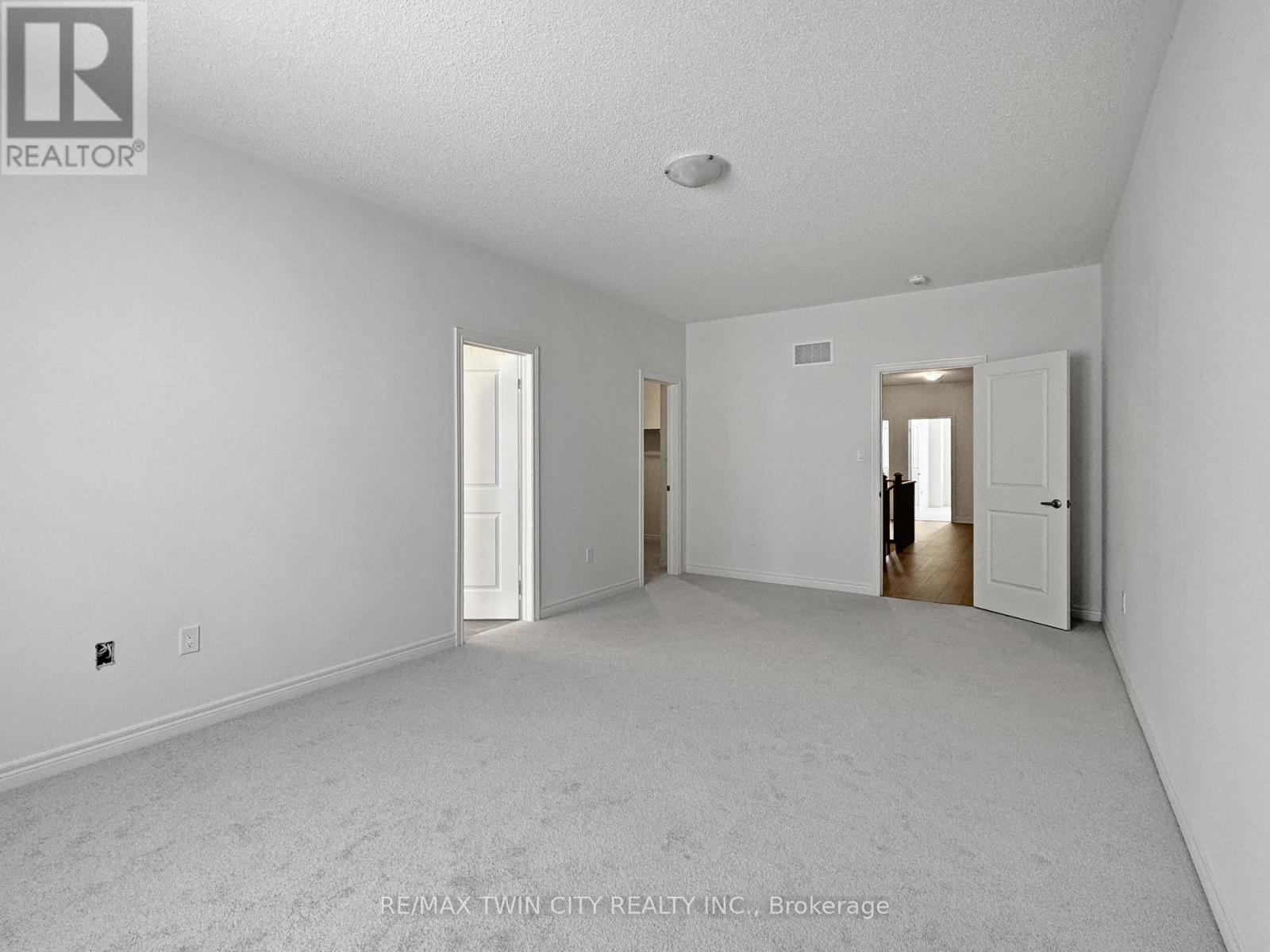 82 GLEDHILL CRESCENT - 24