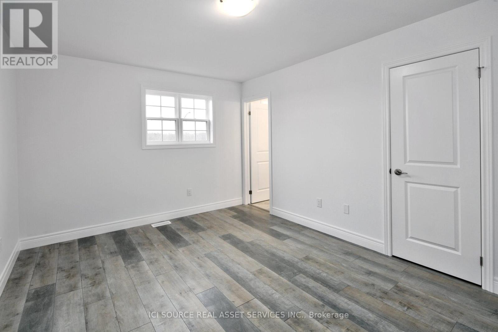 680 WILD ROSE DRIVE - 7