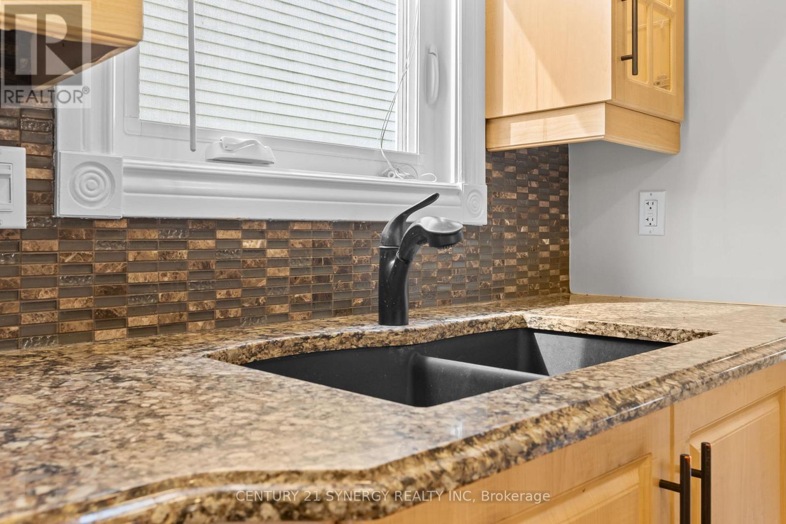 1626 PRESTWICK DRIVE - 10