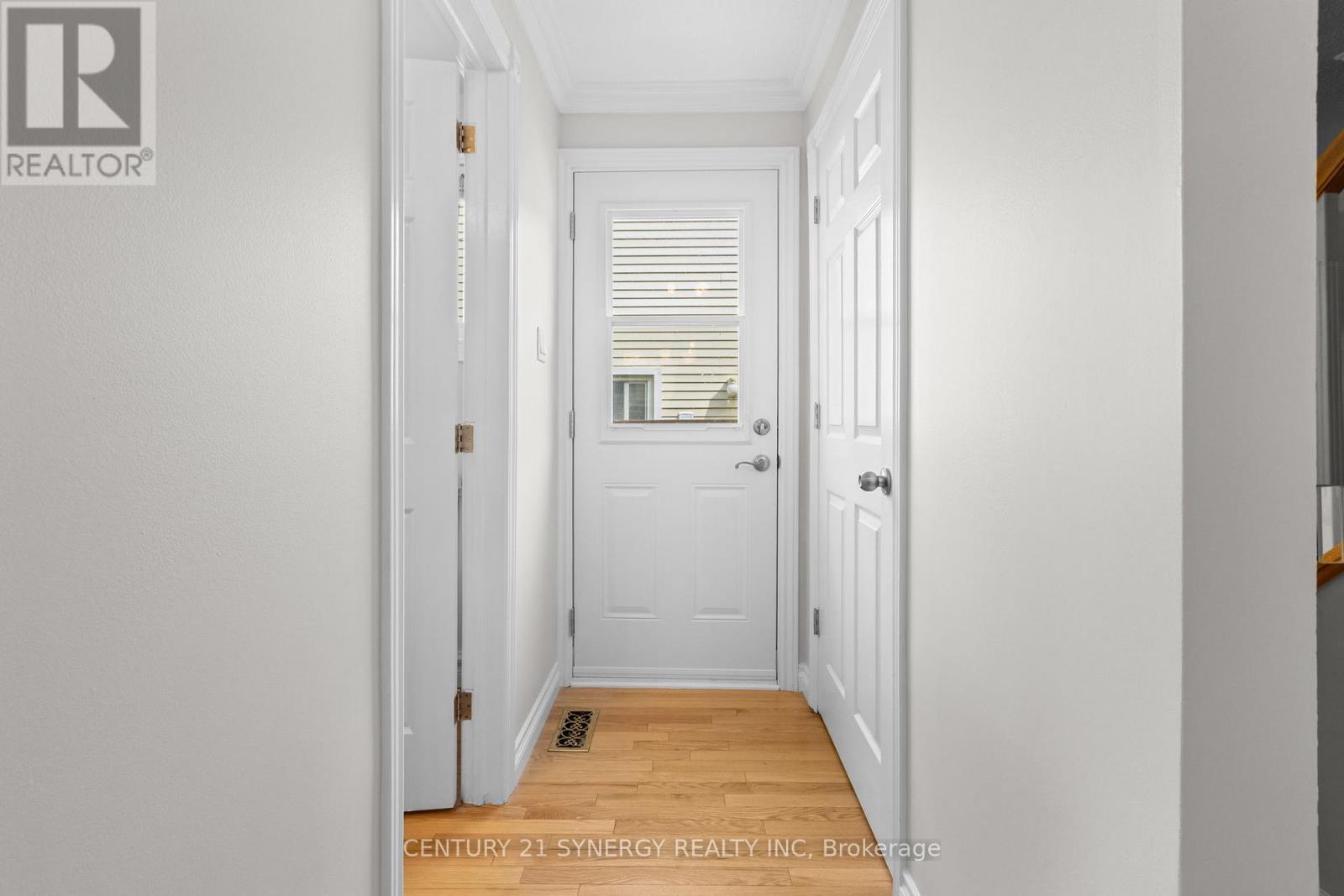 1626 PRESTWICK DRIVE - 19