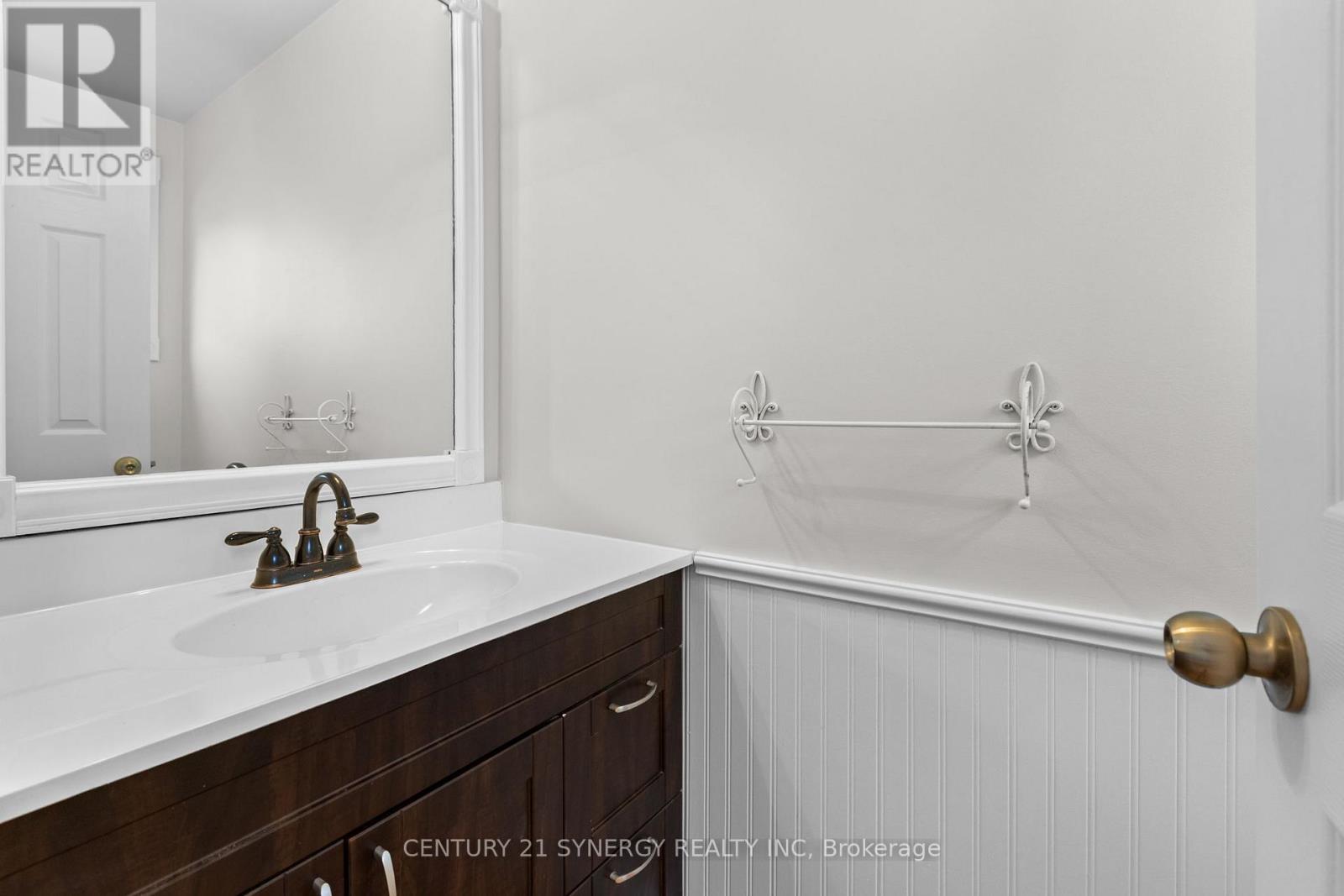 1626 PRESTWICK DRIVE - 20
