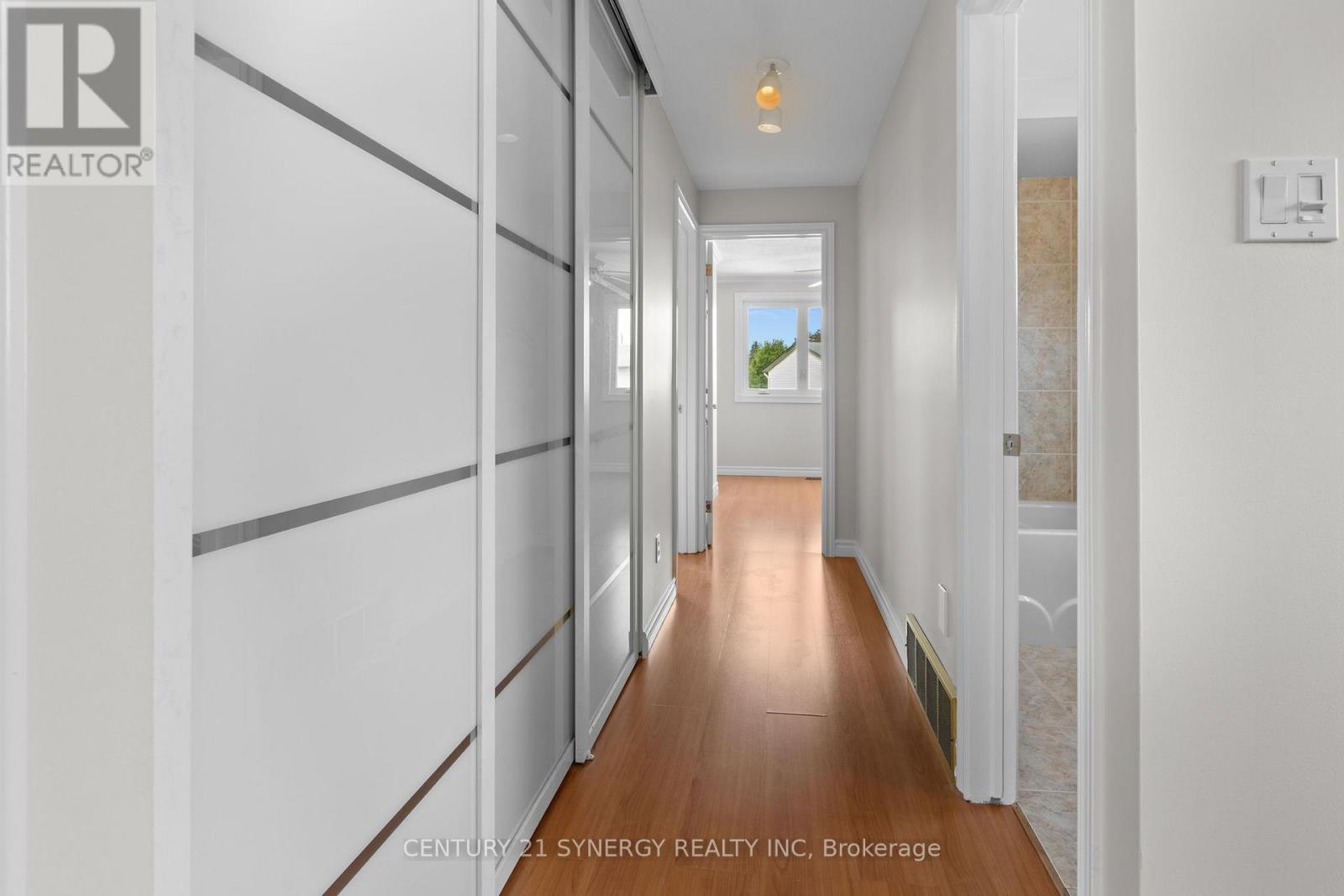 1626 PRESTWICK DRIVE - 29