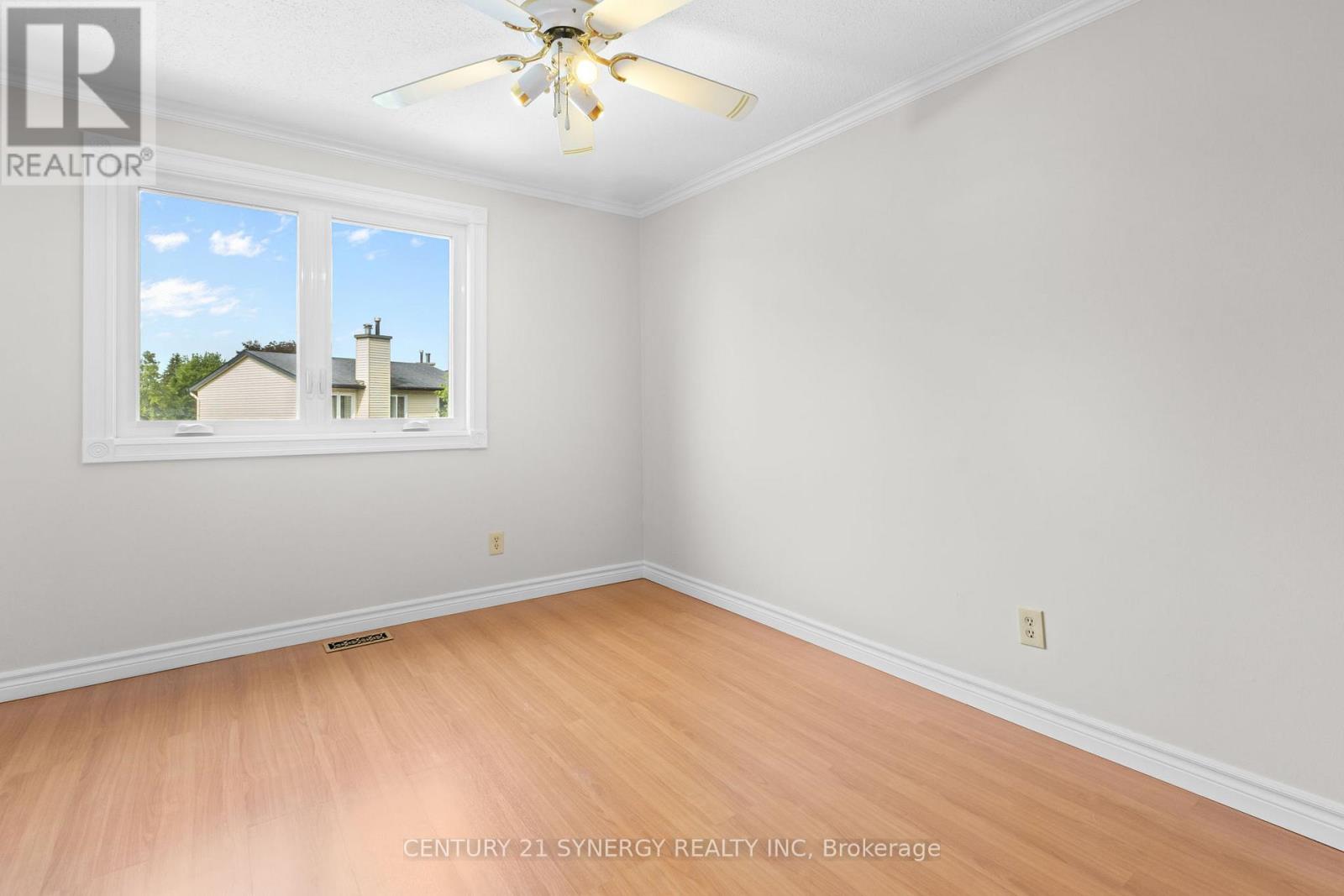 1626 PRESTWICK DRIVE - 34