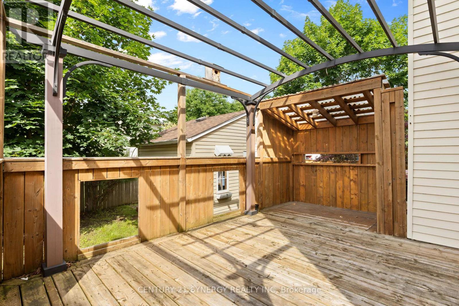 1626 PRESTWICK DRIVE - 40