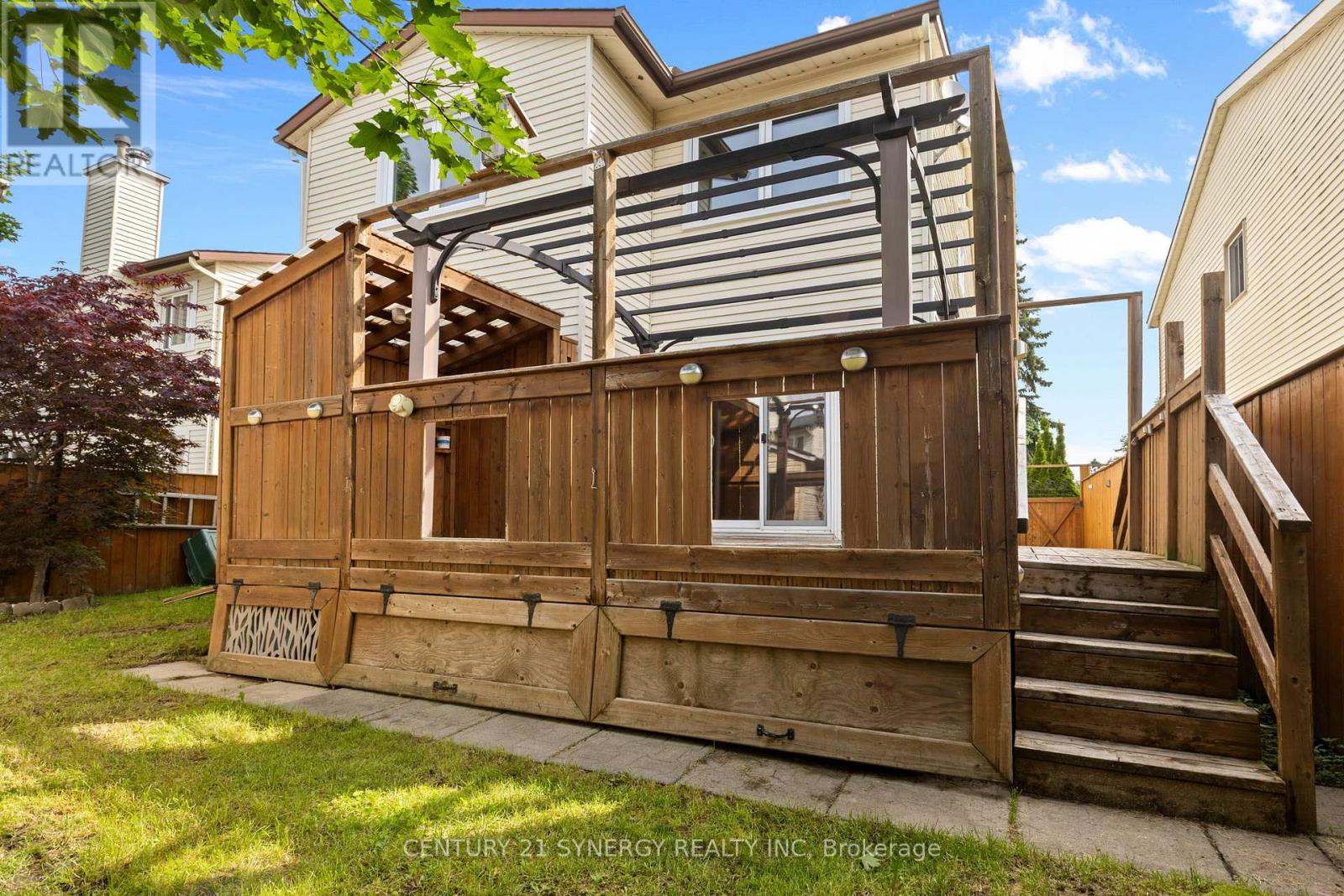 1626 PRESTWICK DRIVE - 41