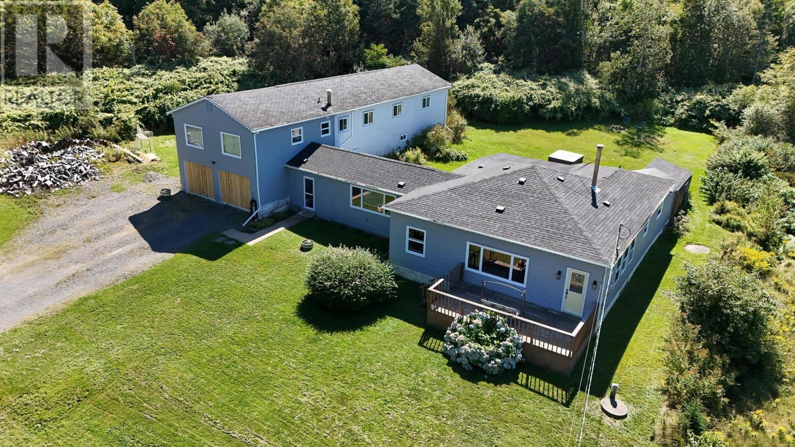 60 Cove Road - 46