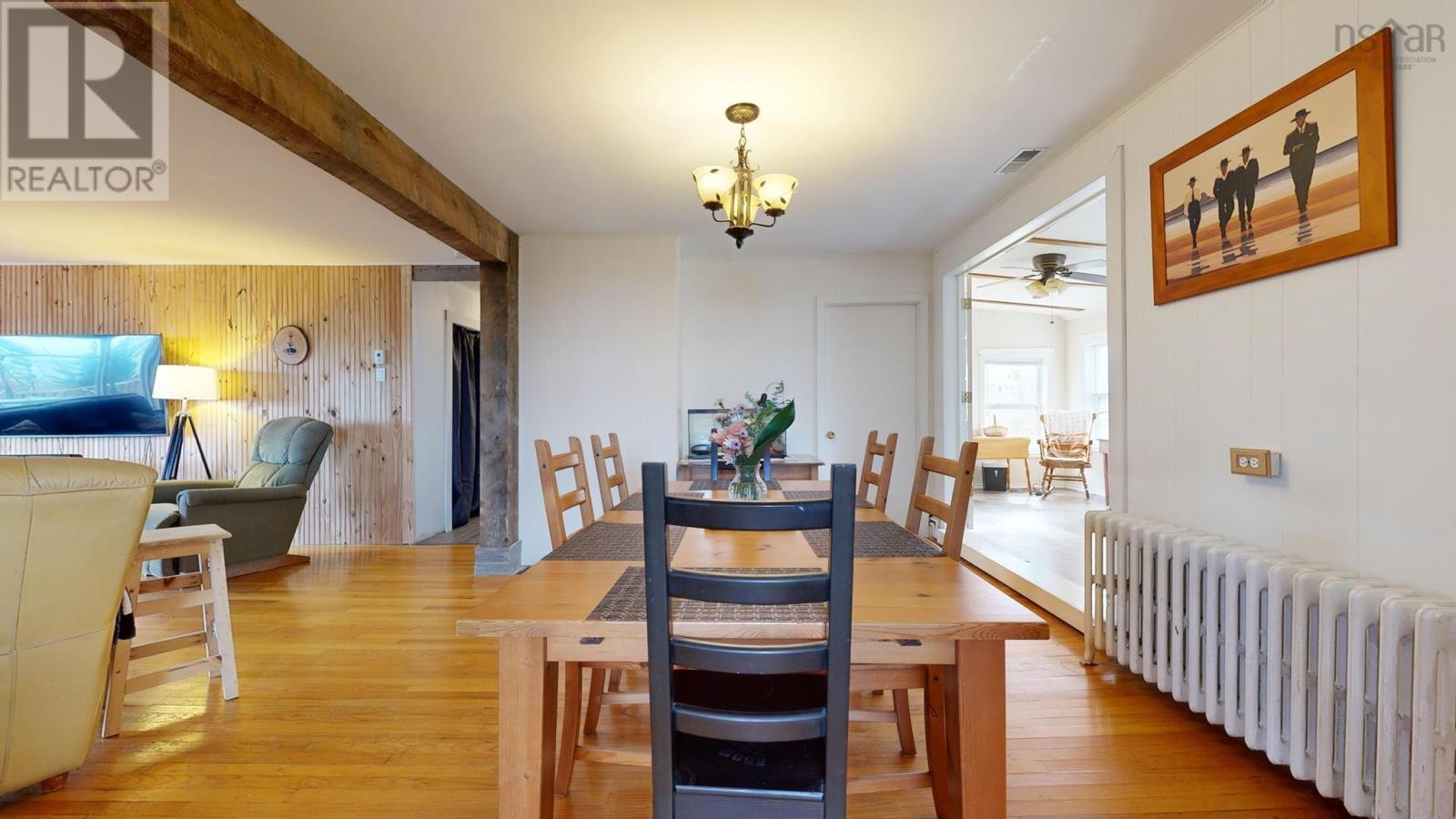 60 Cove Road - 8