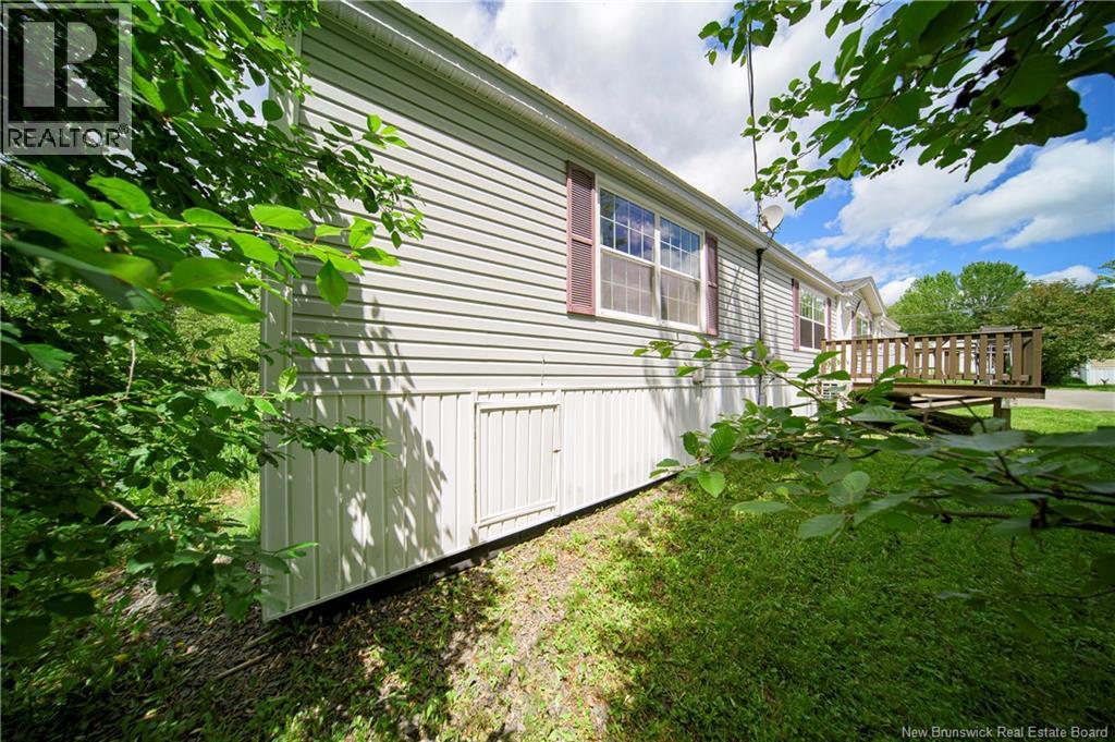 16 Burton Street - 28