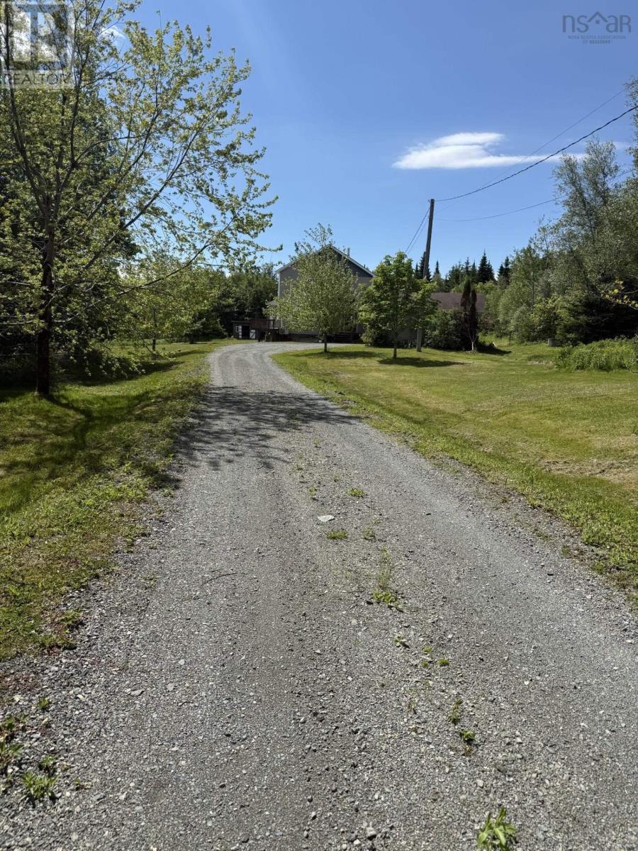 14 TRITON BROOK ROAD - 8