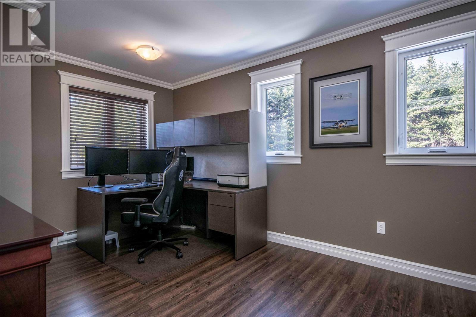 84 Farm Road - 12