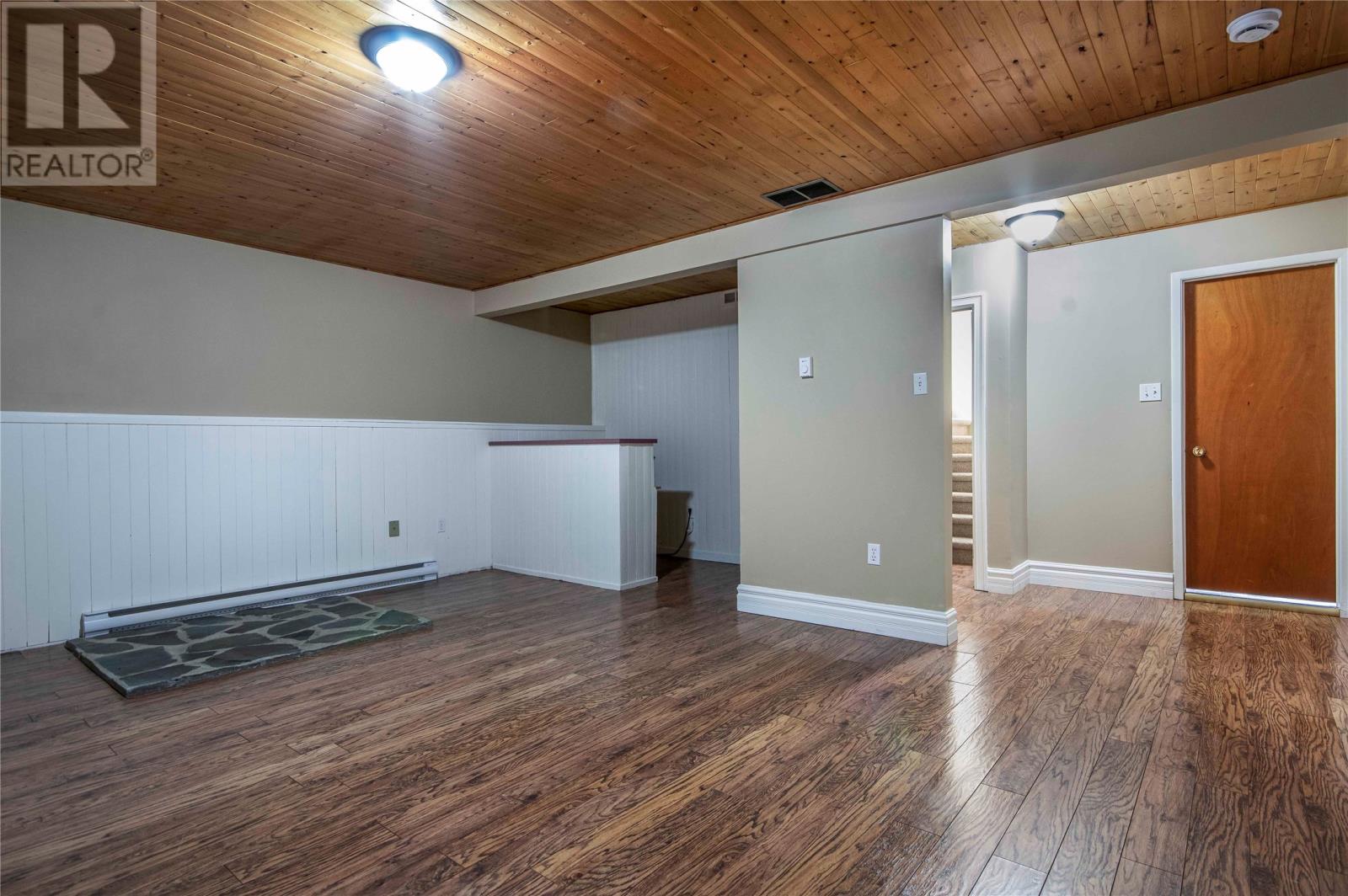 84 Farm Road - 26