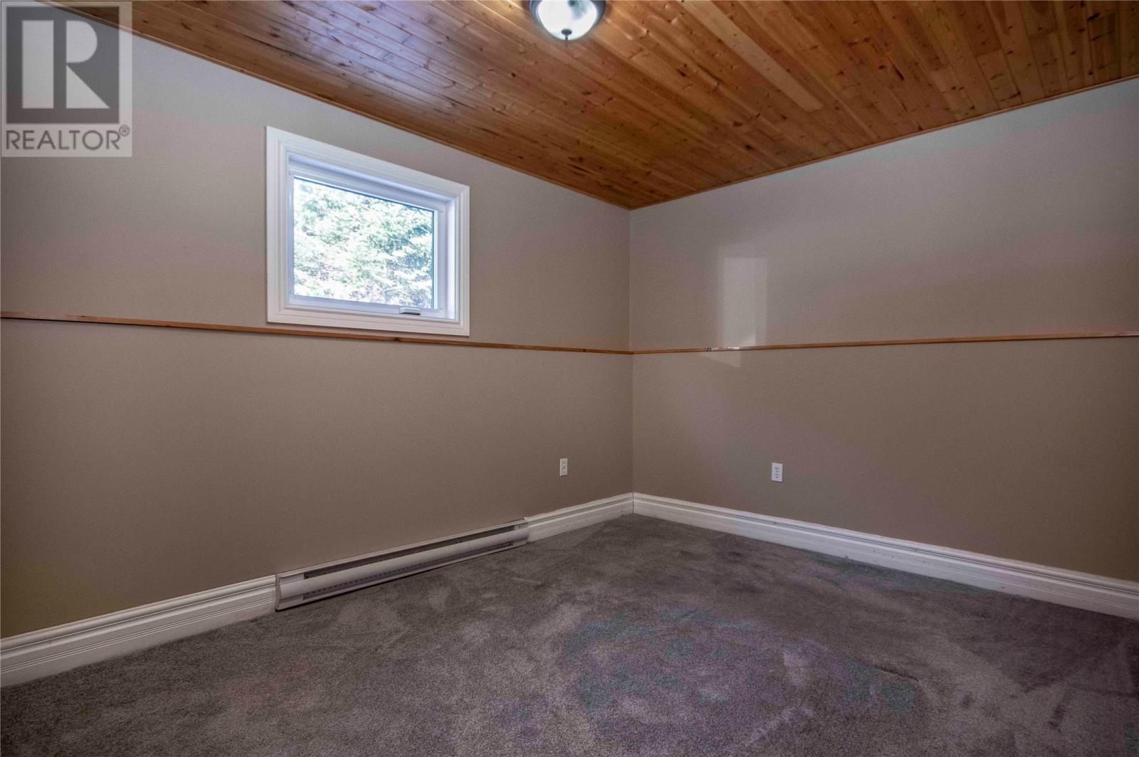 84 Farm Road - 29