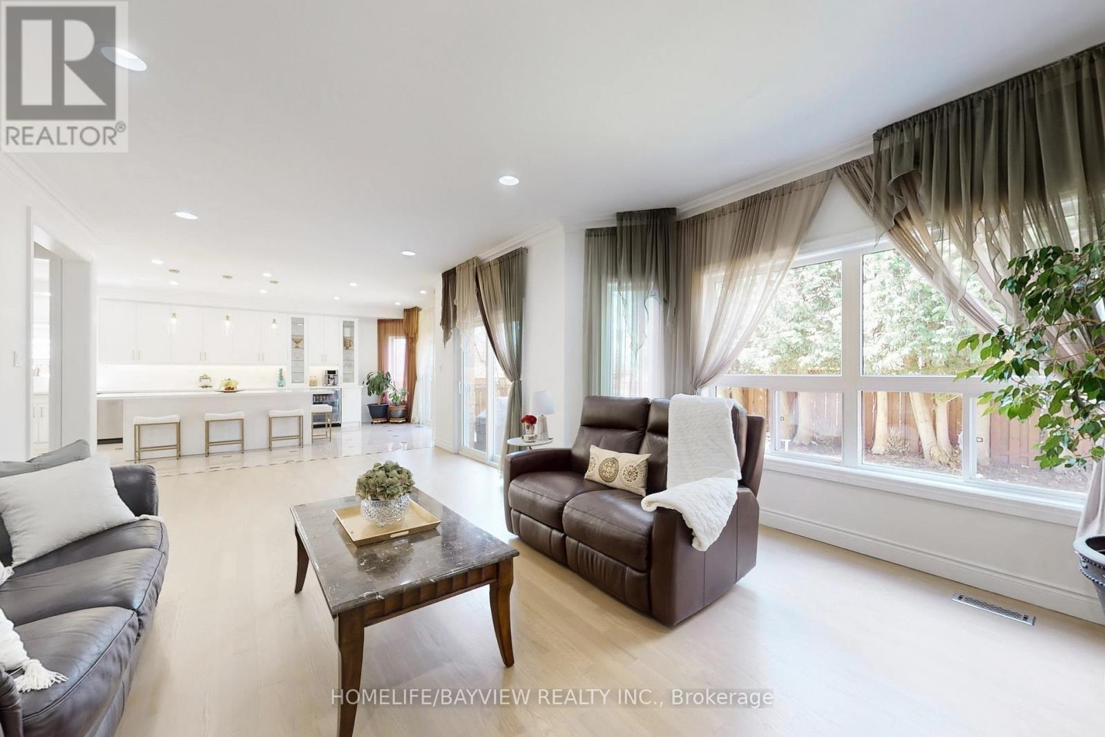 18 MARINUCCI COURT - 14