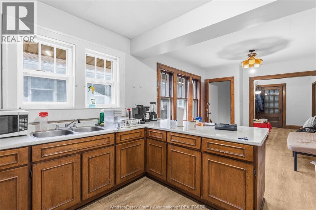 326-328 PARTINGTON AVENUE - 9