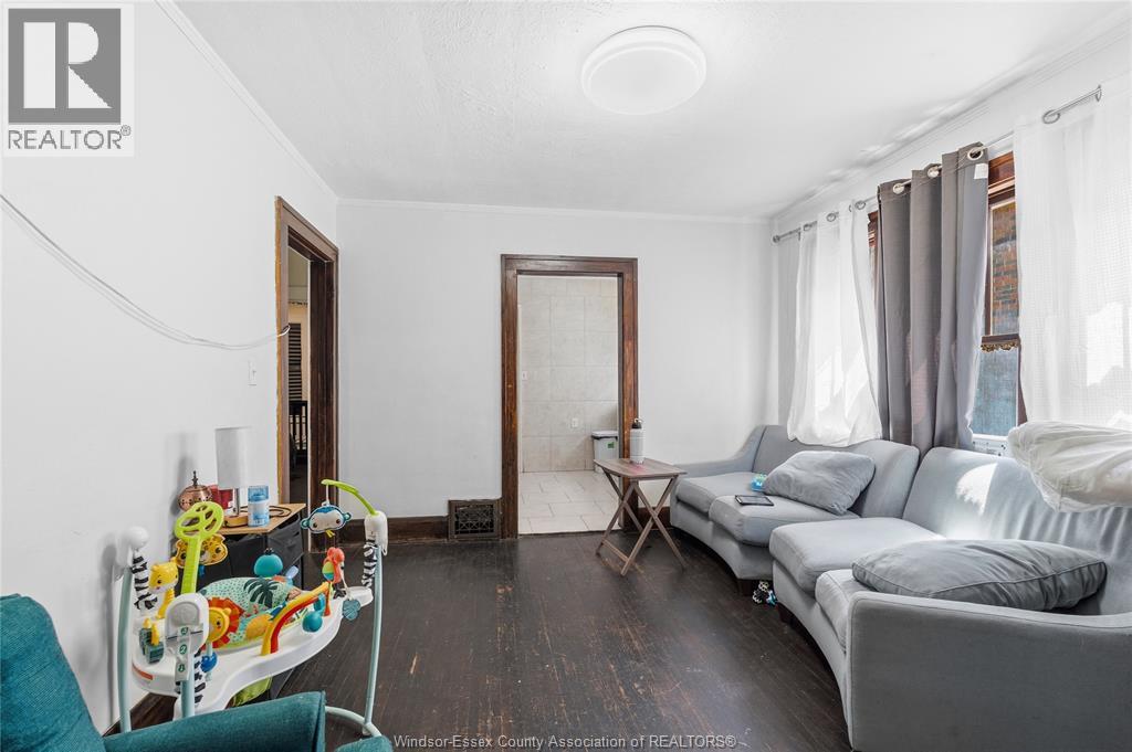 326-328 PARTINGTON AVENUE - 18