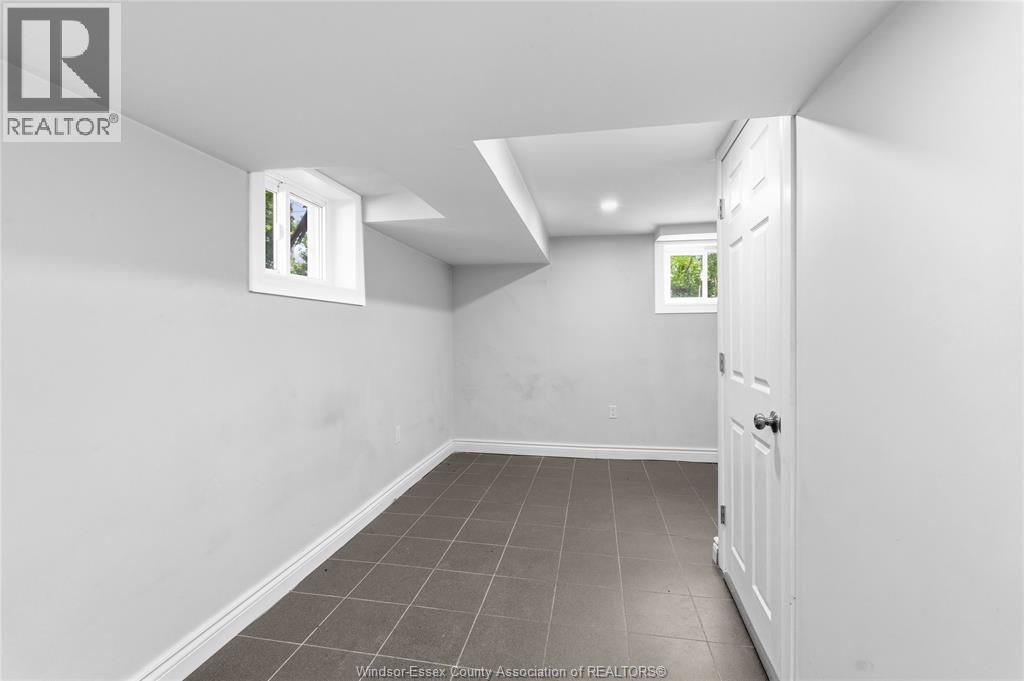 326-328 PARTINGTON AVENUE - 27