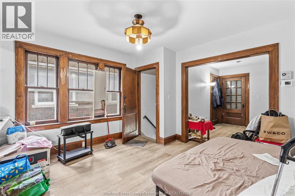 326-328 PARTINGTON AVENUE - 10
