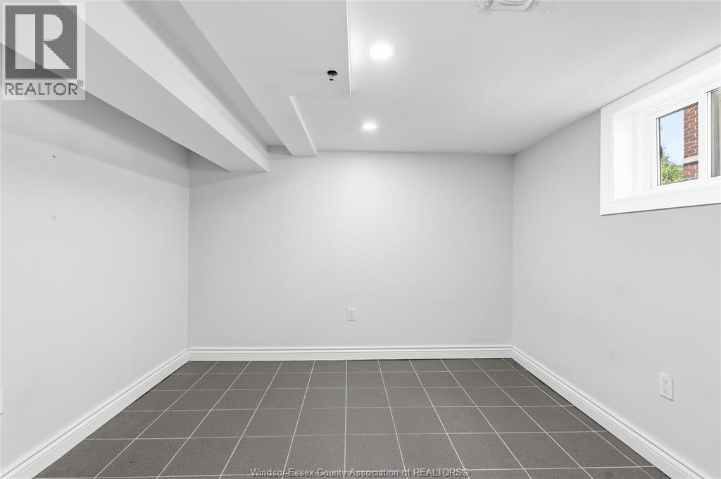 326-328 PARTINGTON AVENUE - 26