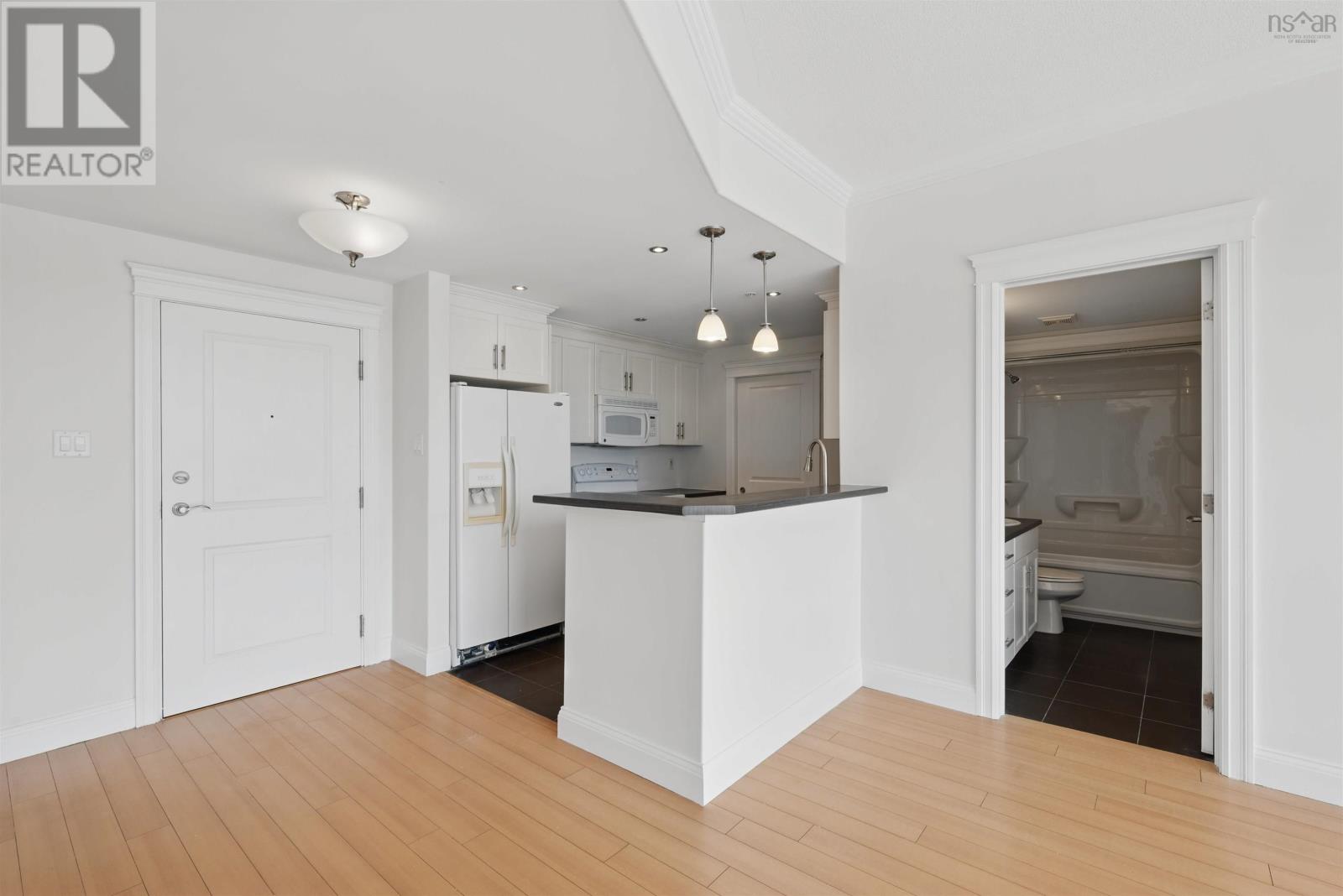 #707 60 Walter Havill Drive - 4