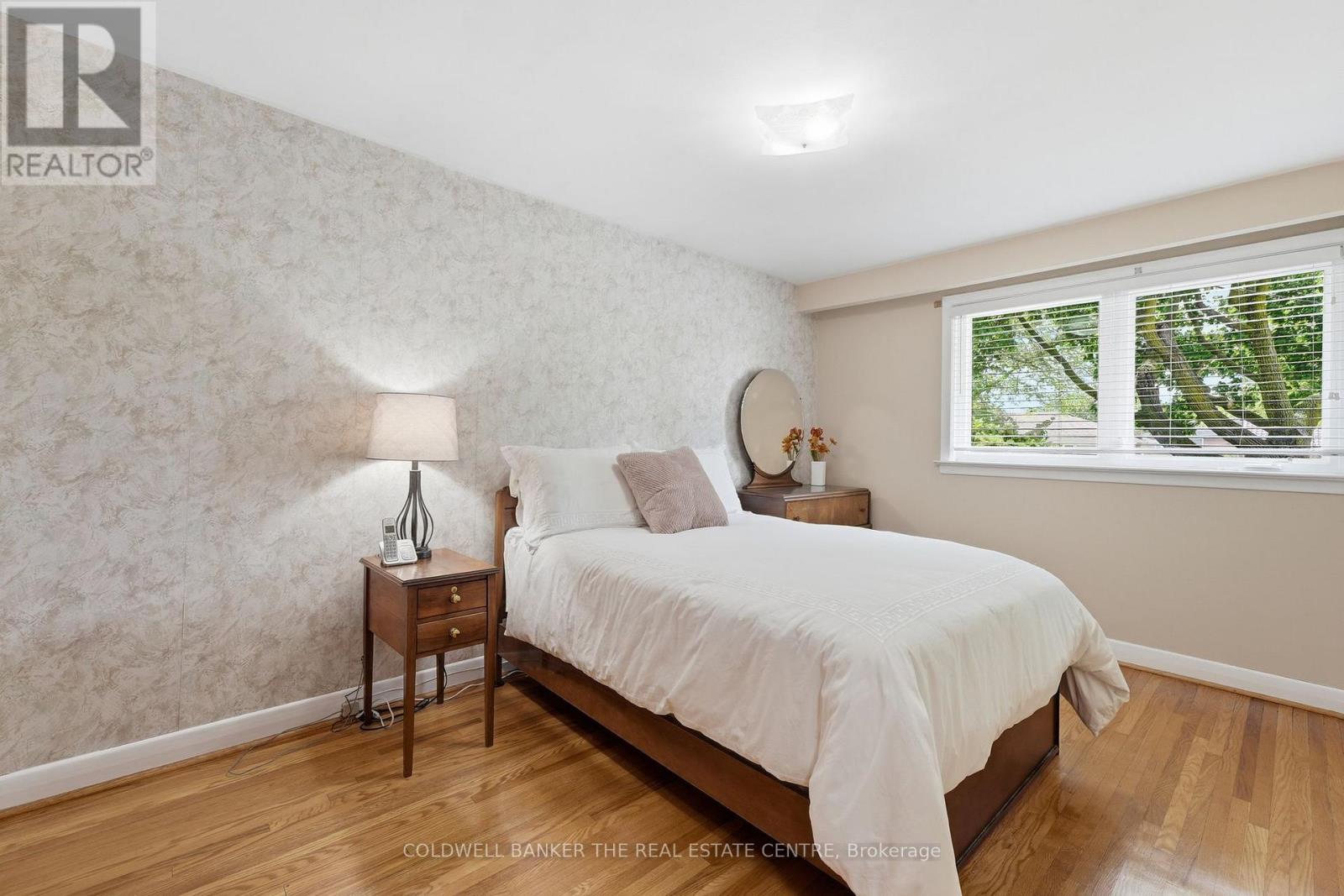40 BENWAY DRIVE - 16