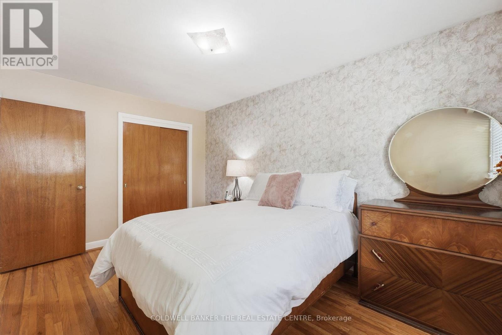 40 BENWAY DRIVE - 17