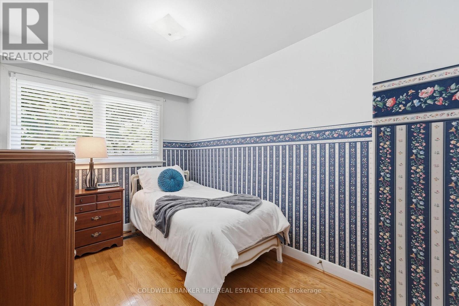 40 BENWAY DRIVE - 19