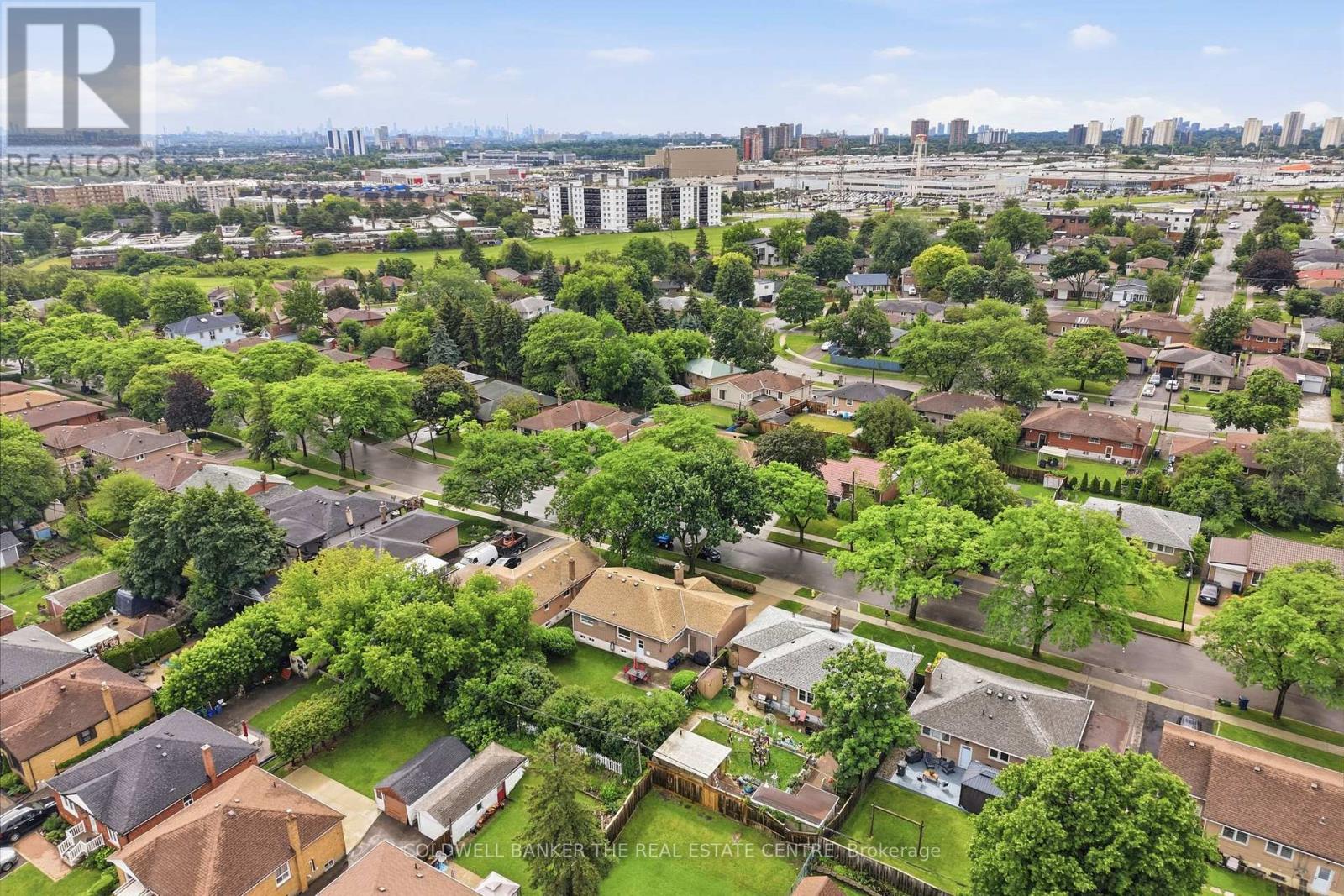40 BENWAY DRIVE - 27