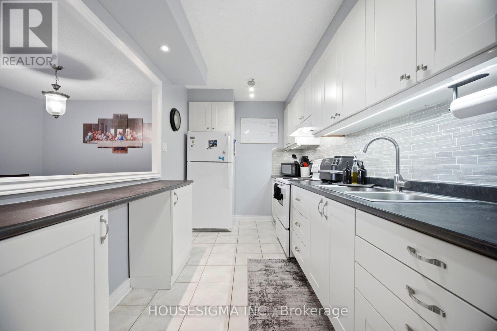 #408 2929 AQUITAINE AVENUE - 10