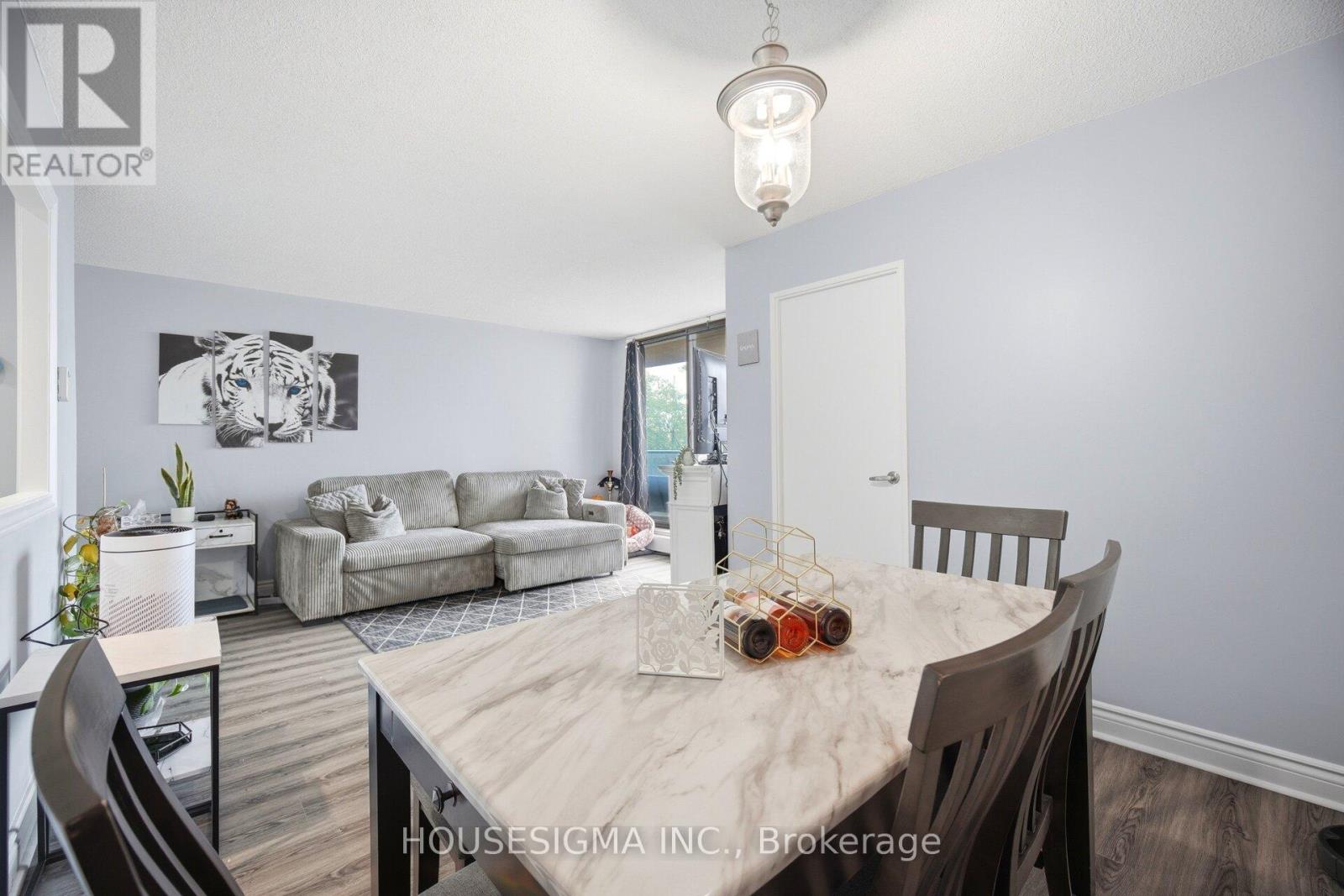 #408 2929 AQUITAINE AVENUE - 23