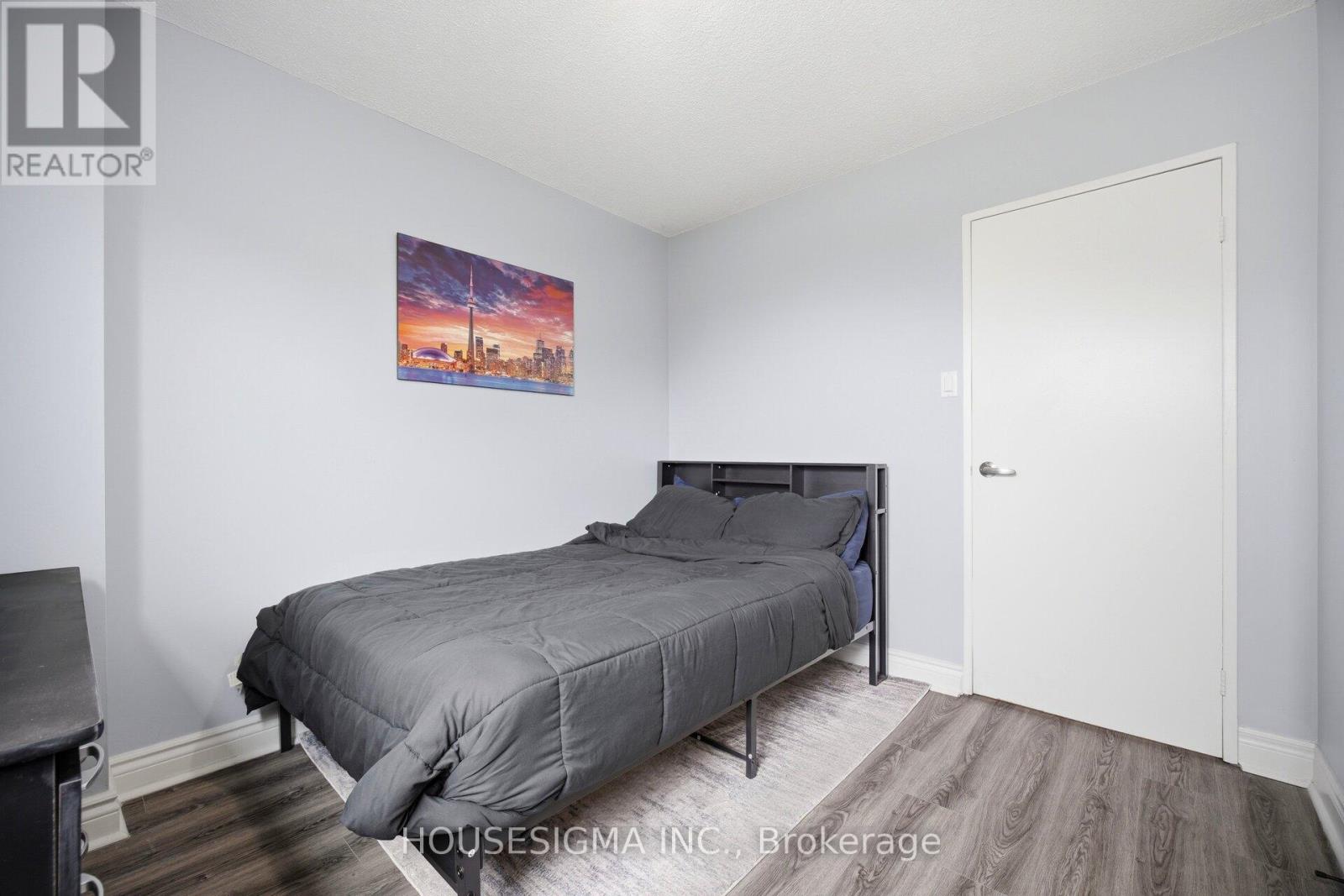 #408 2929 AQUITAINE AVENUE - 30