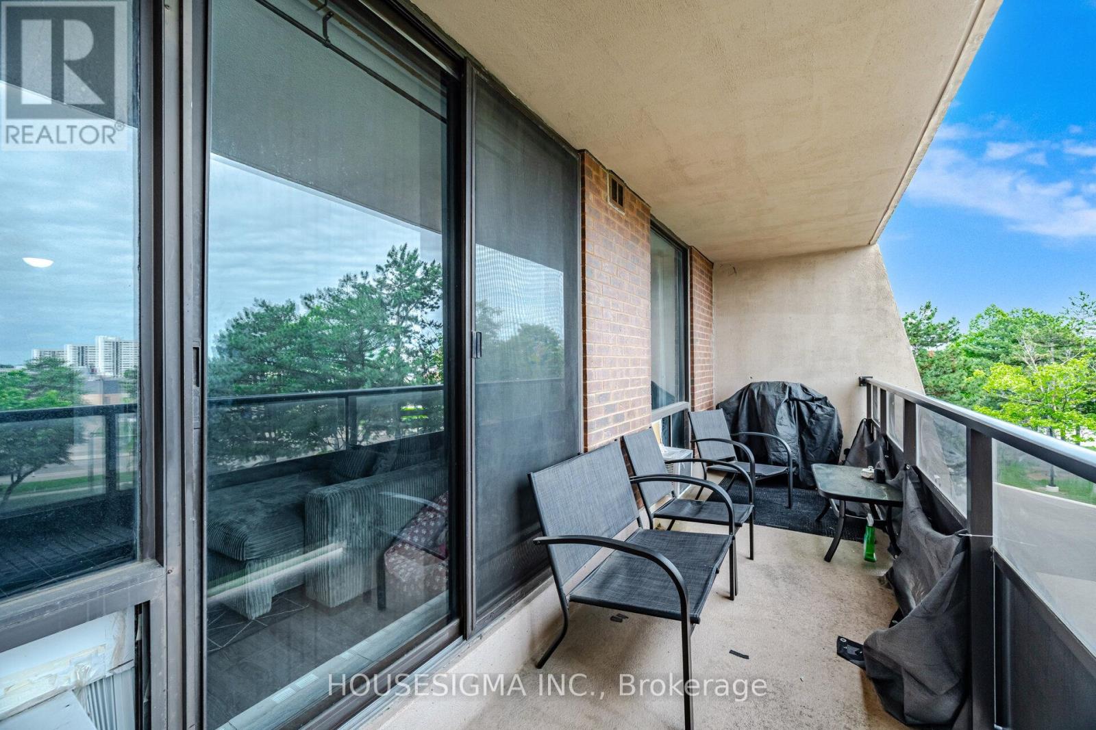 #408 2929 AQUITAINE AVENUE - 32