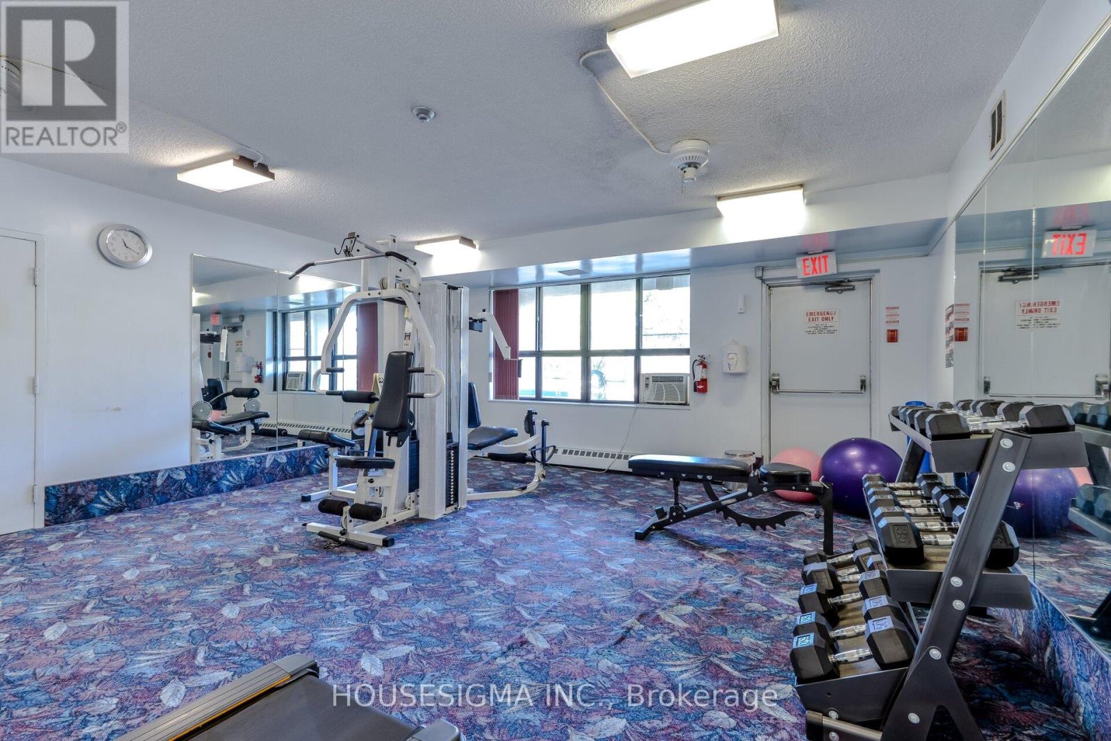 #408 2929 AQUITAINE AVENUE - 41